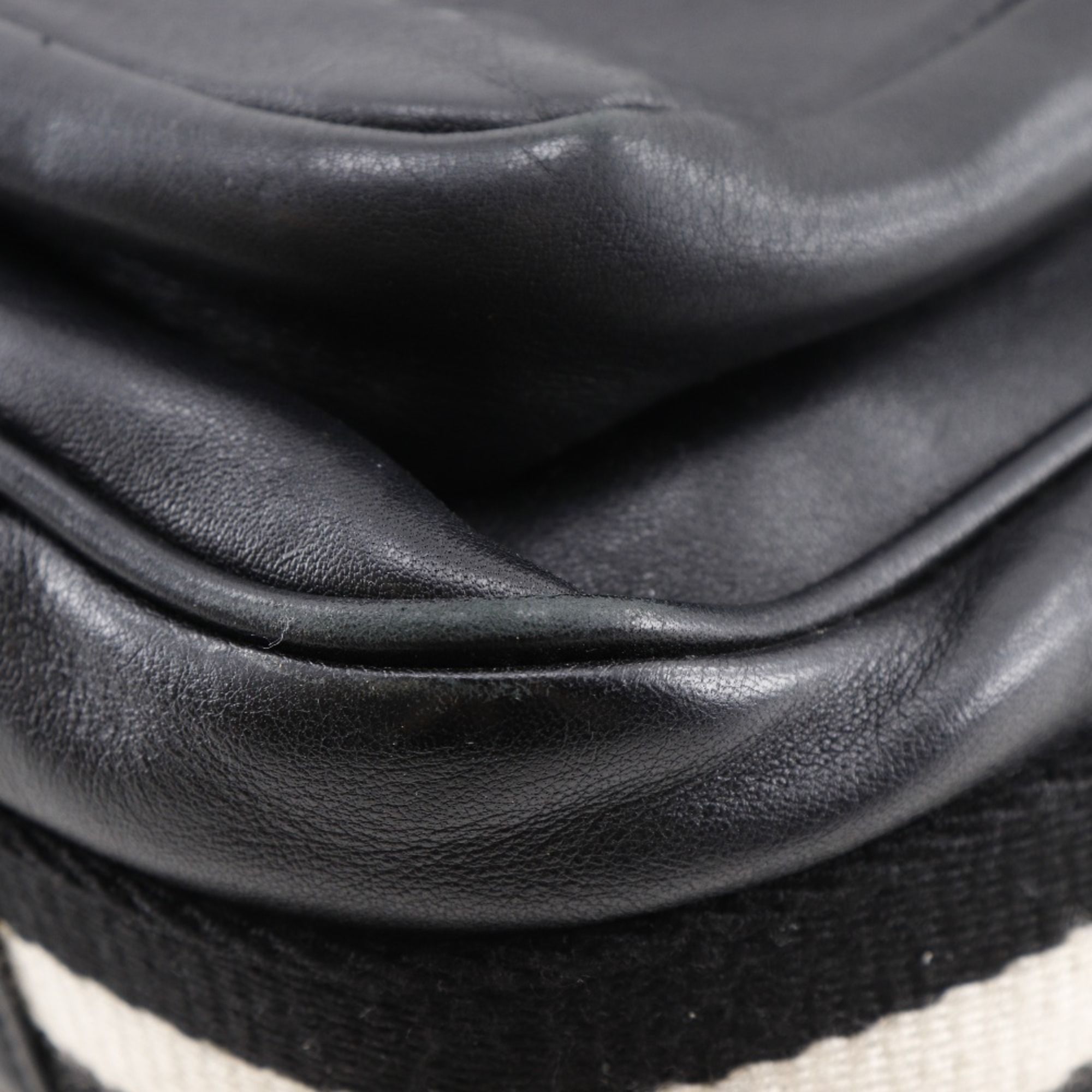 Leather Shoulder Bag (Pre-Owned) - Bally - Modalova