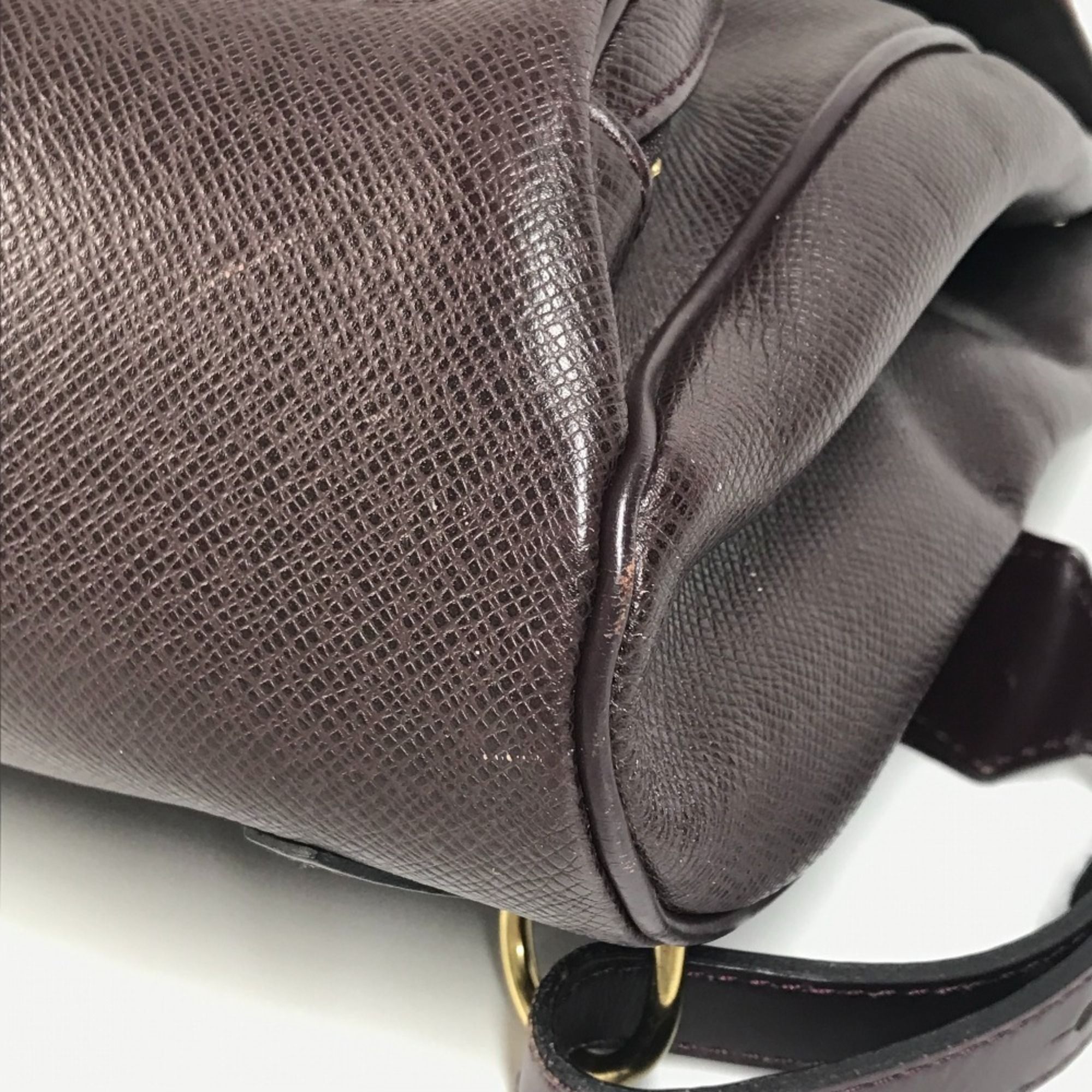 Taiga Leather Backpack (Pre-Owned) - Louis Vuitton - Modalova
