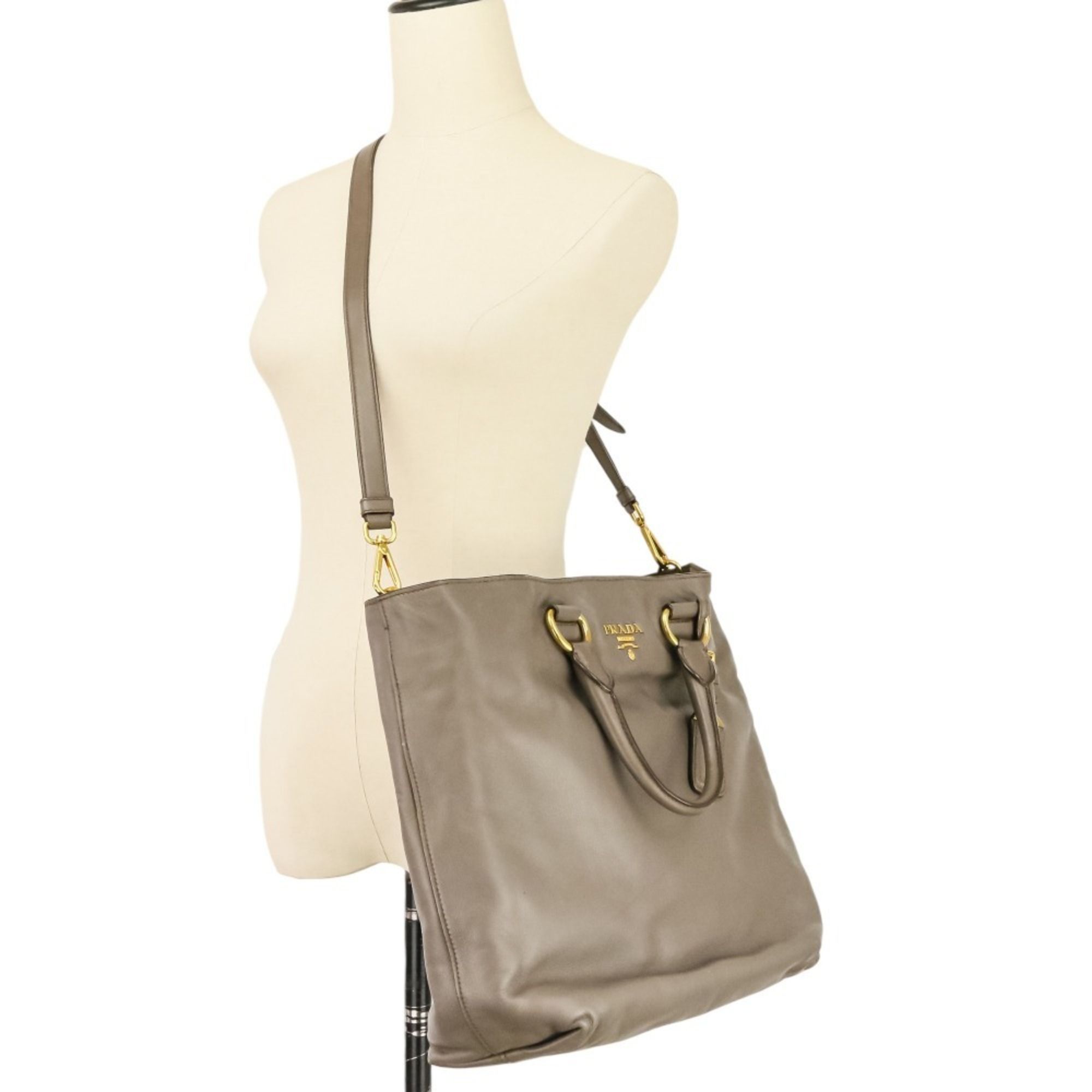Leather Shoulder Bag Tote Bag (Pre-Owned) - Prada - Modalova