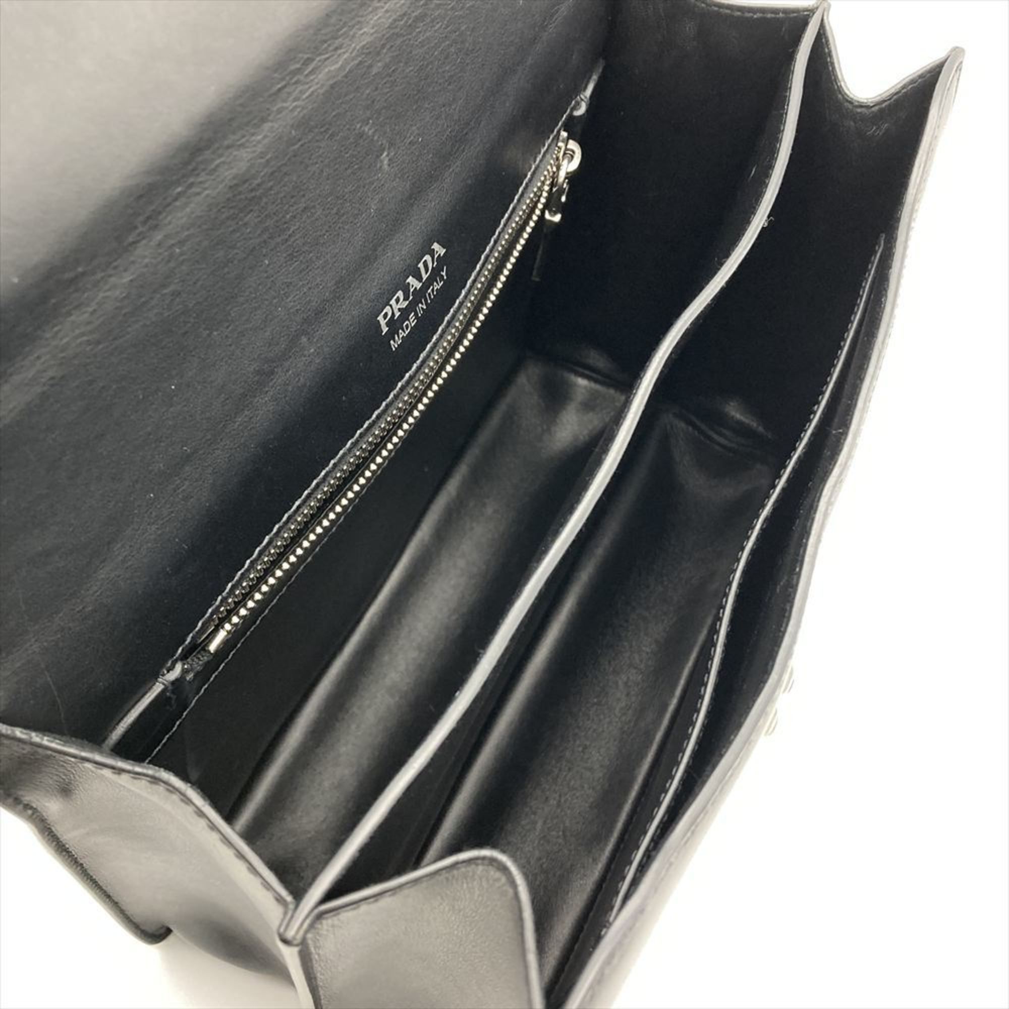 Leather Shoulder Bag (Pre-Owned) - Prada - Modalova