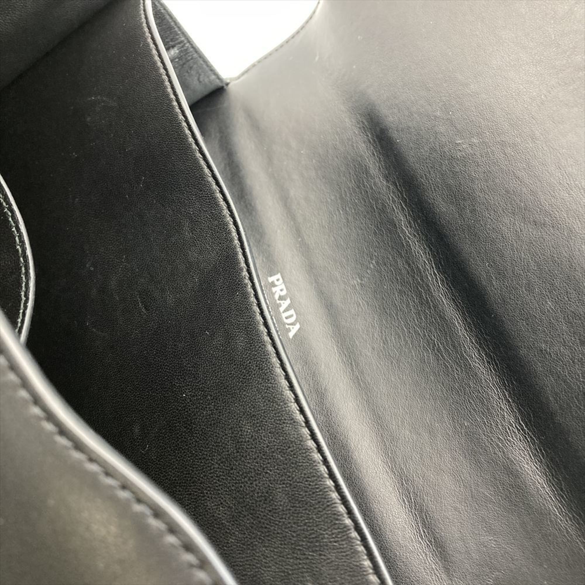 Leather Shoulder Bag (Pre-Owned) - Prada - Modalova