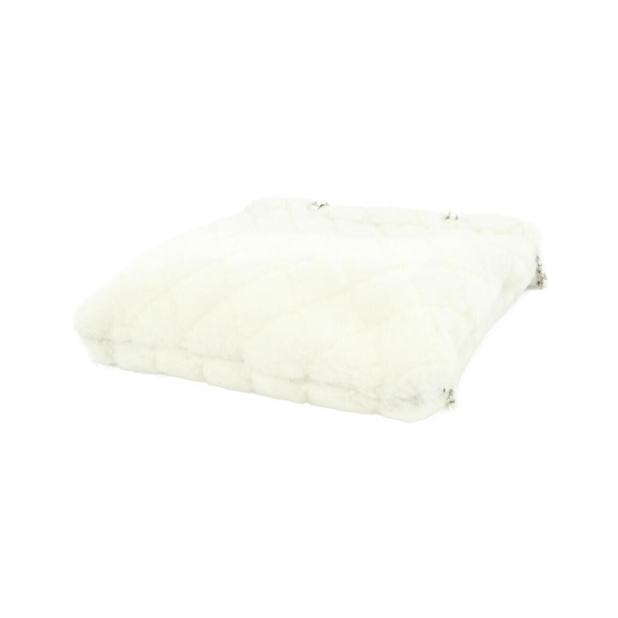 Chanel White Backpack (Pre-Owned) - Chanel - Modalova