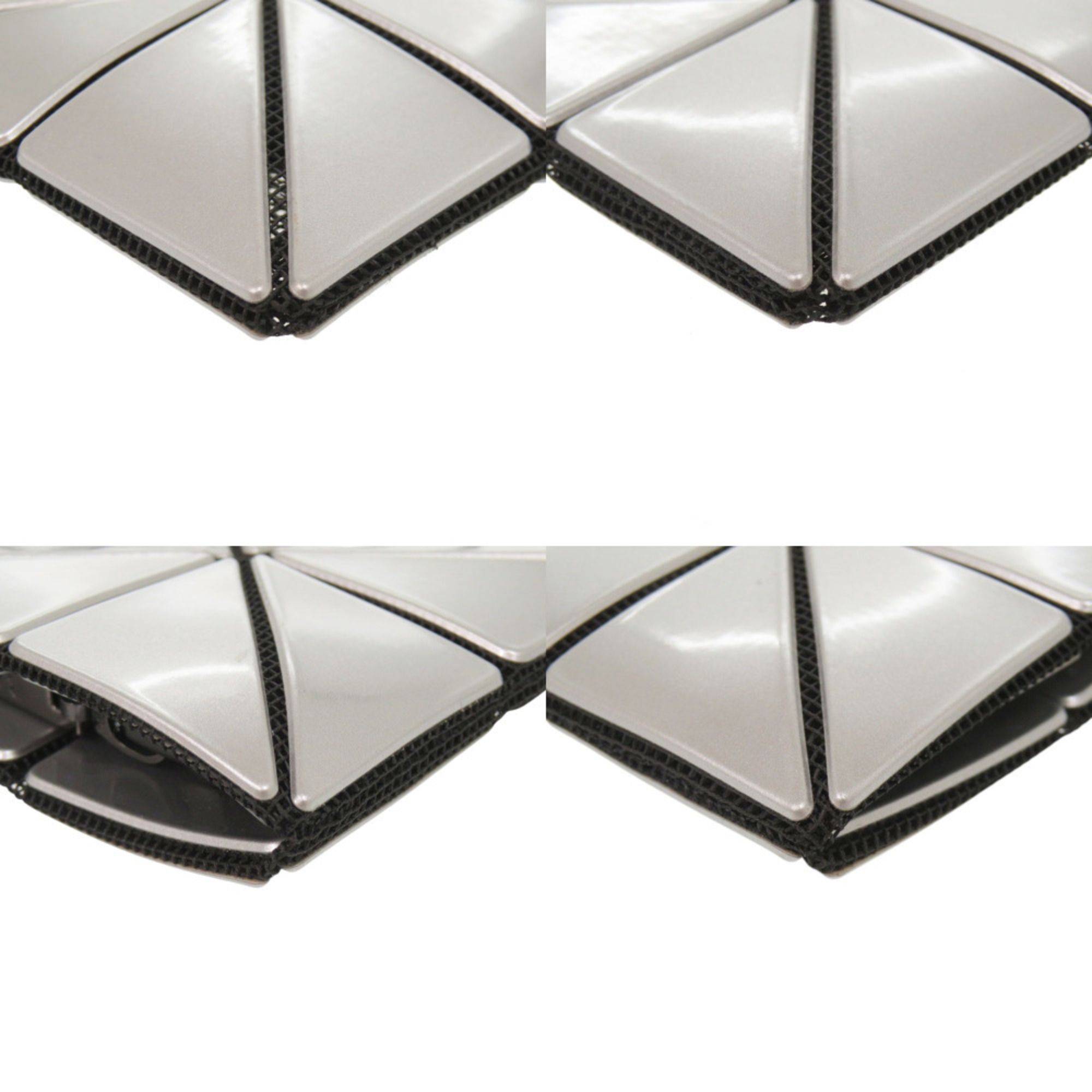 Polyester Nylon Pouch (Pre-Owned) - Issey Miyake - Modalova