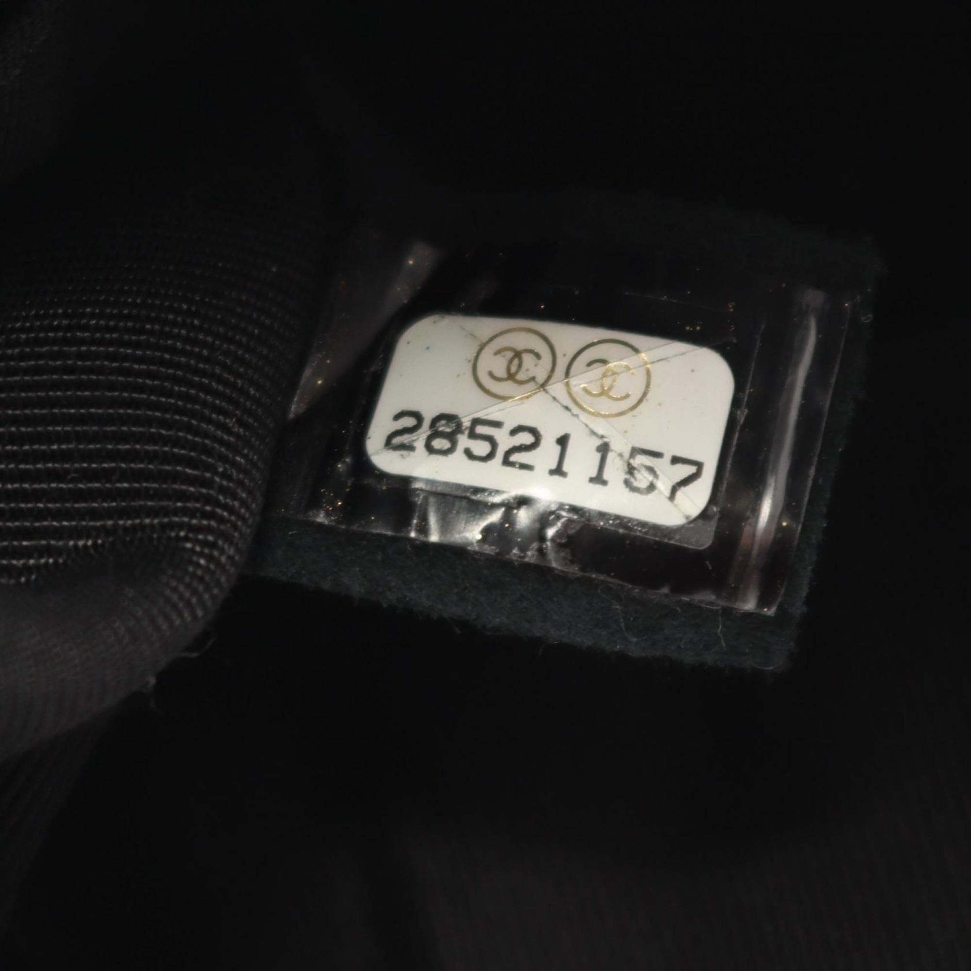 Wool Shoulder Bag (Pre-Owned) - Chanel - Modalova