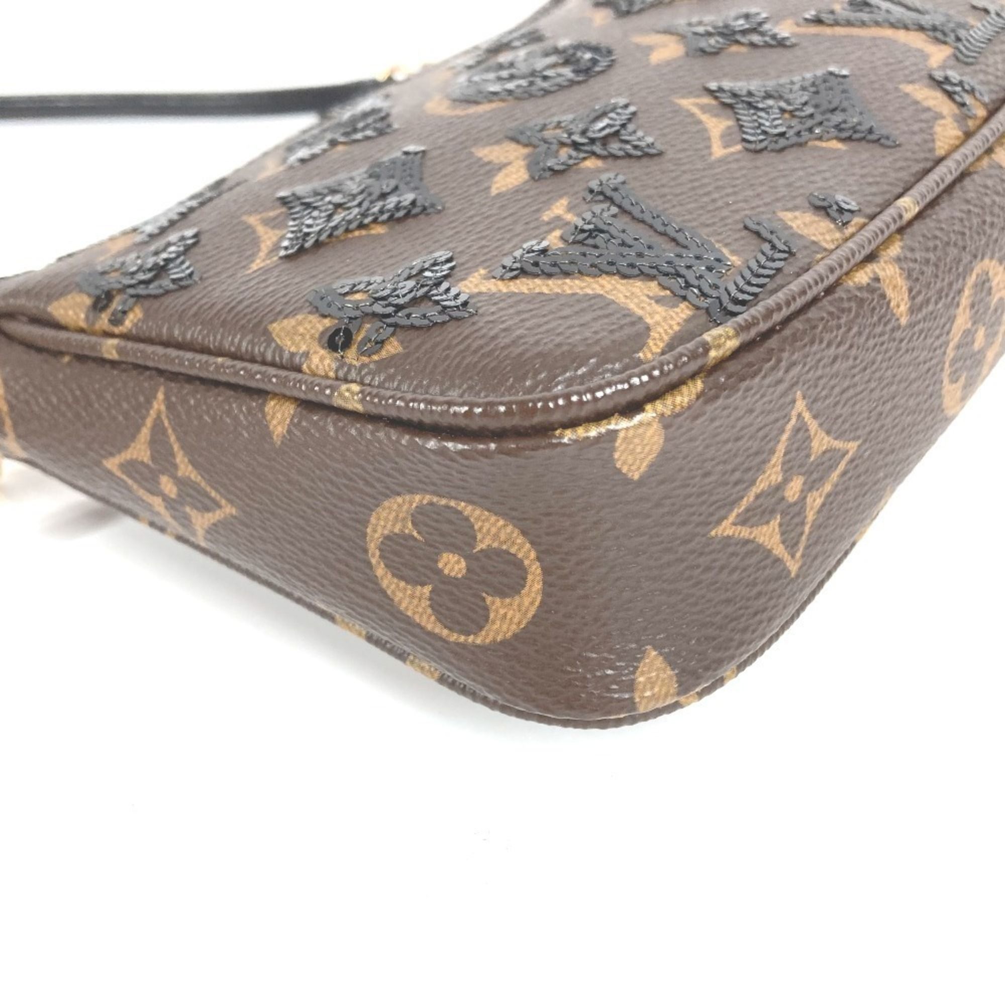 Canvas Shoulder Bag (Pre-Owned) - Louis Vuitton - Modalova