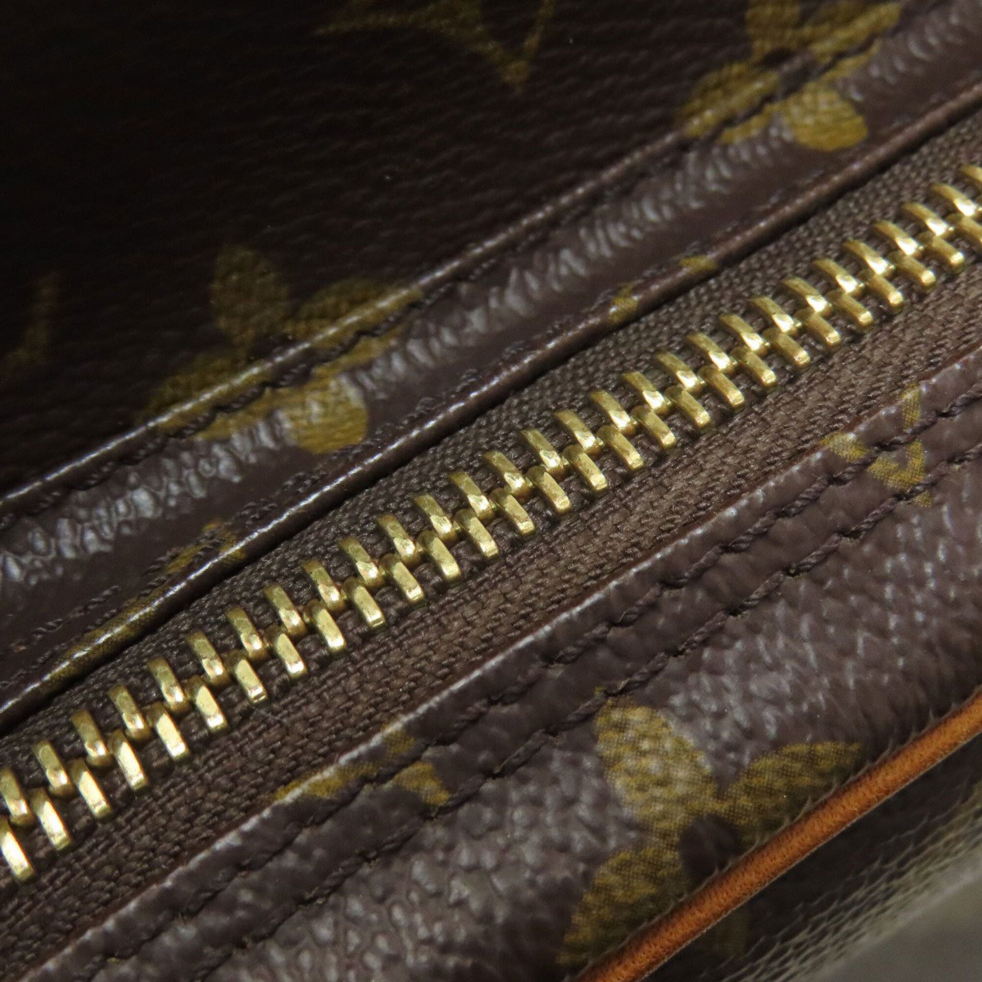 Canvas Shoulder Bag (Pre-Owned) - Louis Vuitton - Modalova