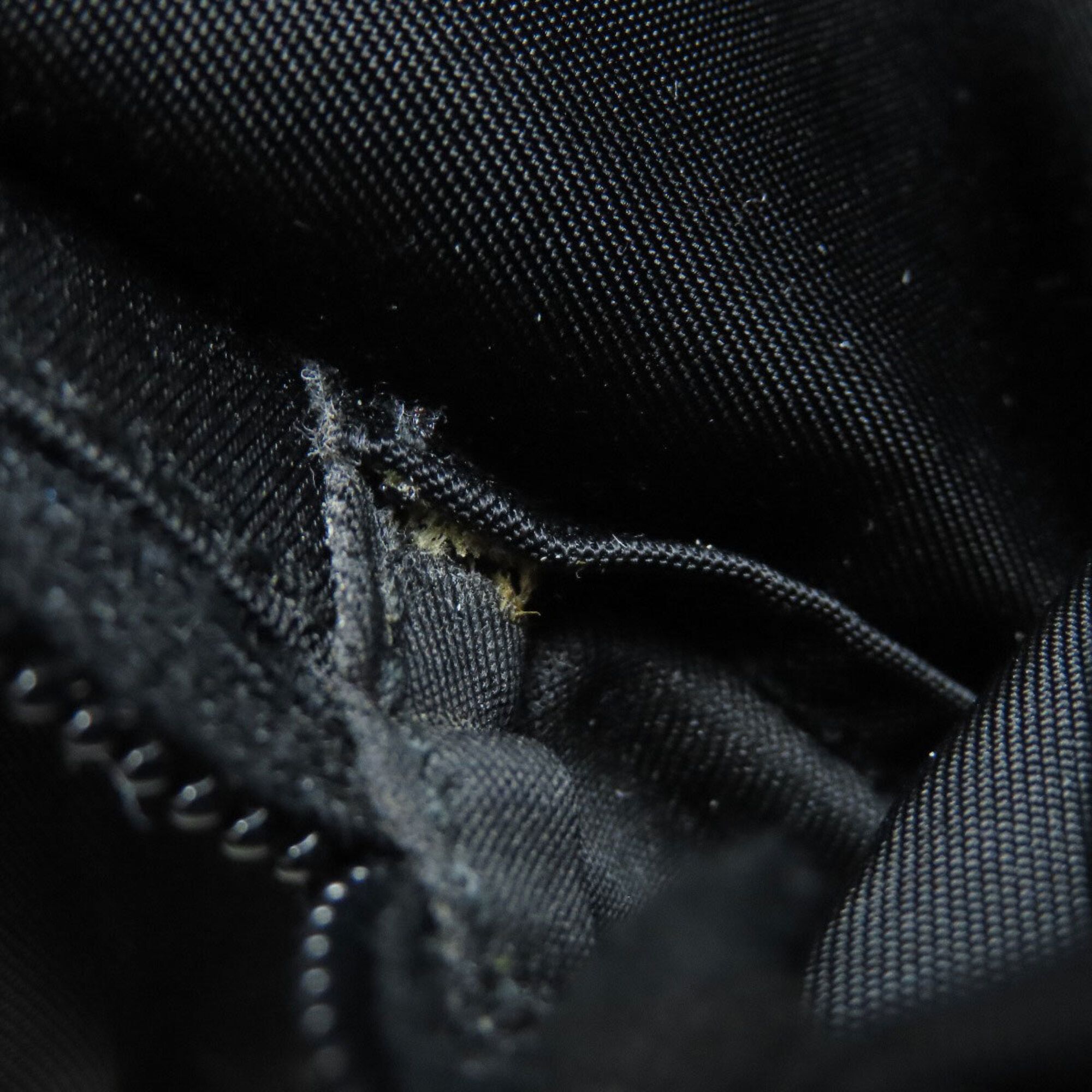 Nylon Sling Bag (Pre-Owned) - Prada - Modalova