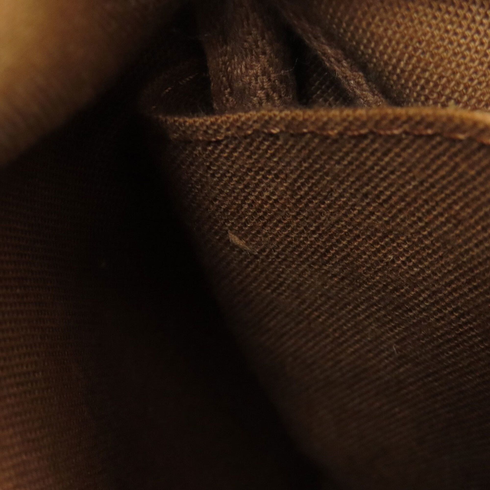 Canvas Shoulder Bag (Pre-Owned) - Louis Vuitton - Modalova