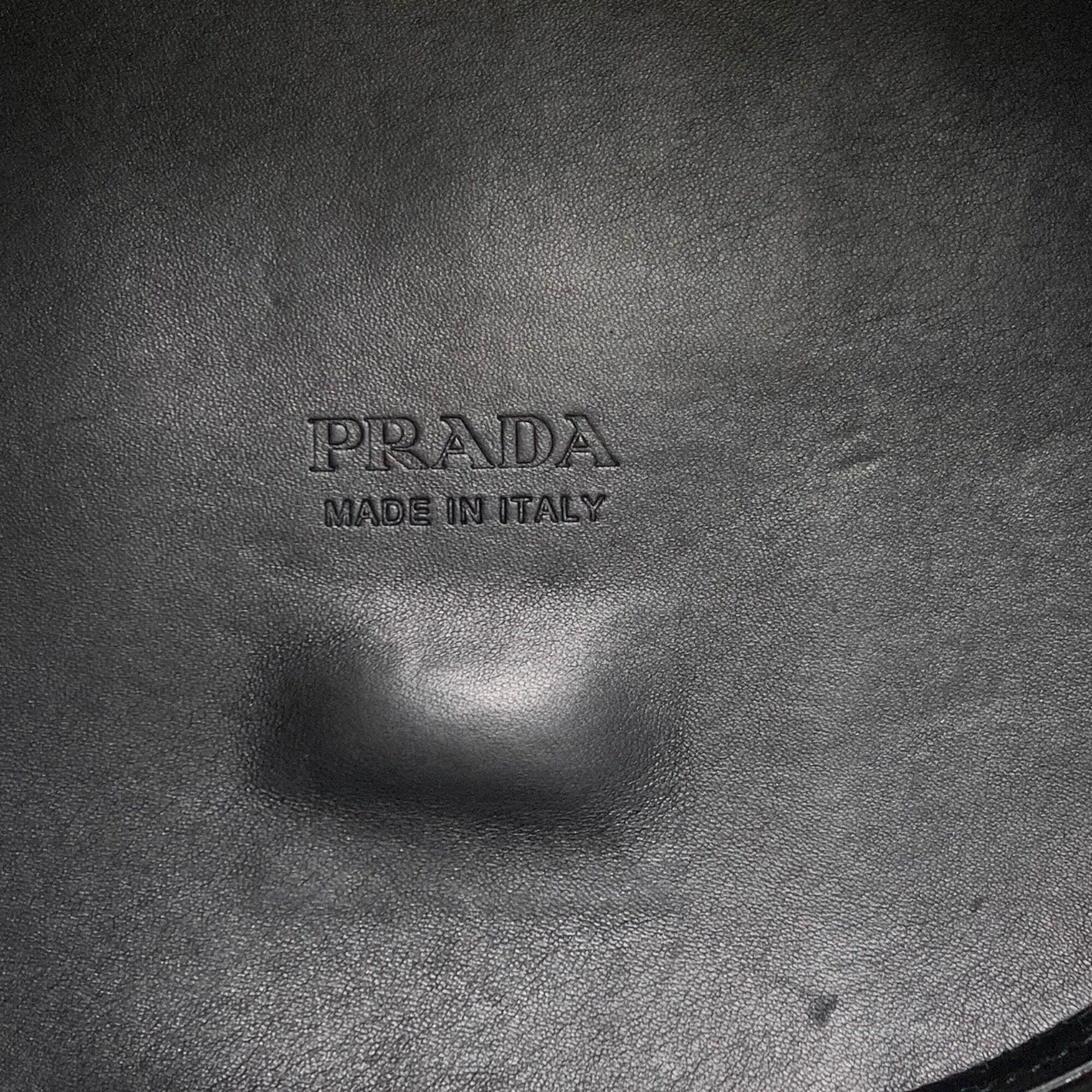 Pouch Shoulder Bag (Pre-Owned) - Prada - Modalova