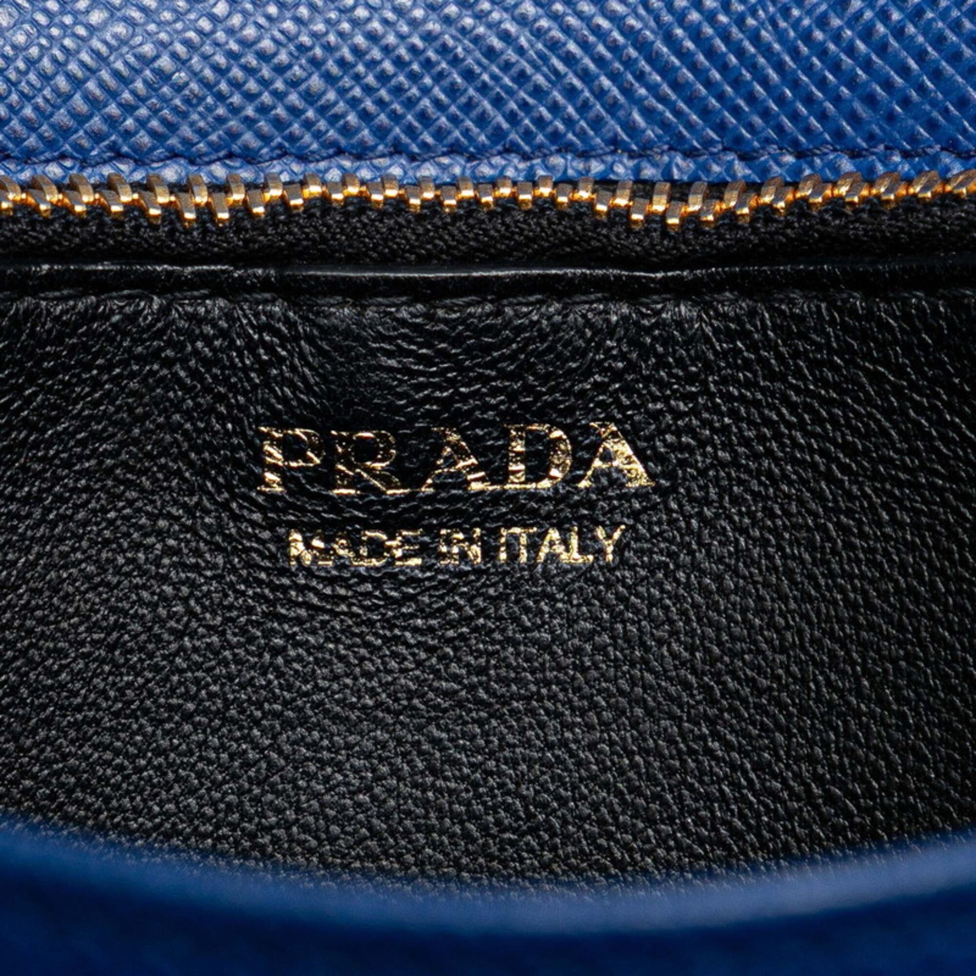 Saffiano Handbag (Pre-Owned) - Prada - Modalova