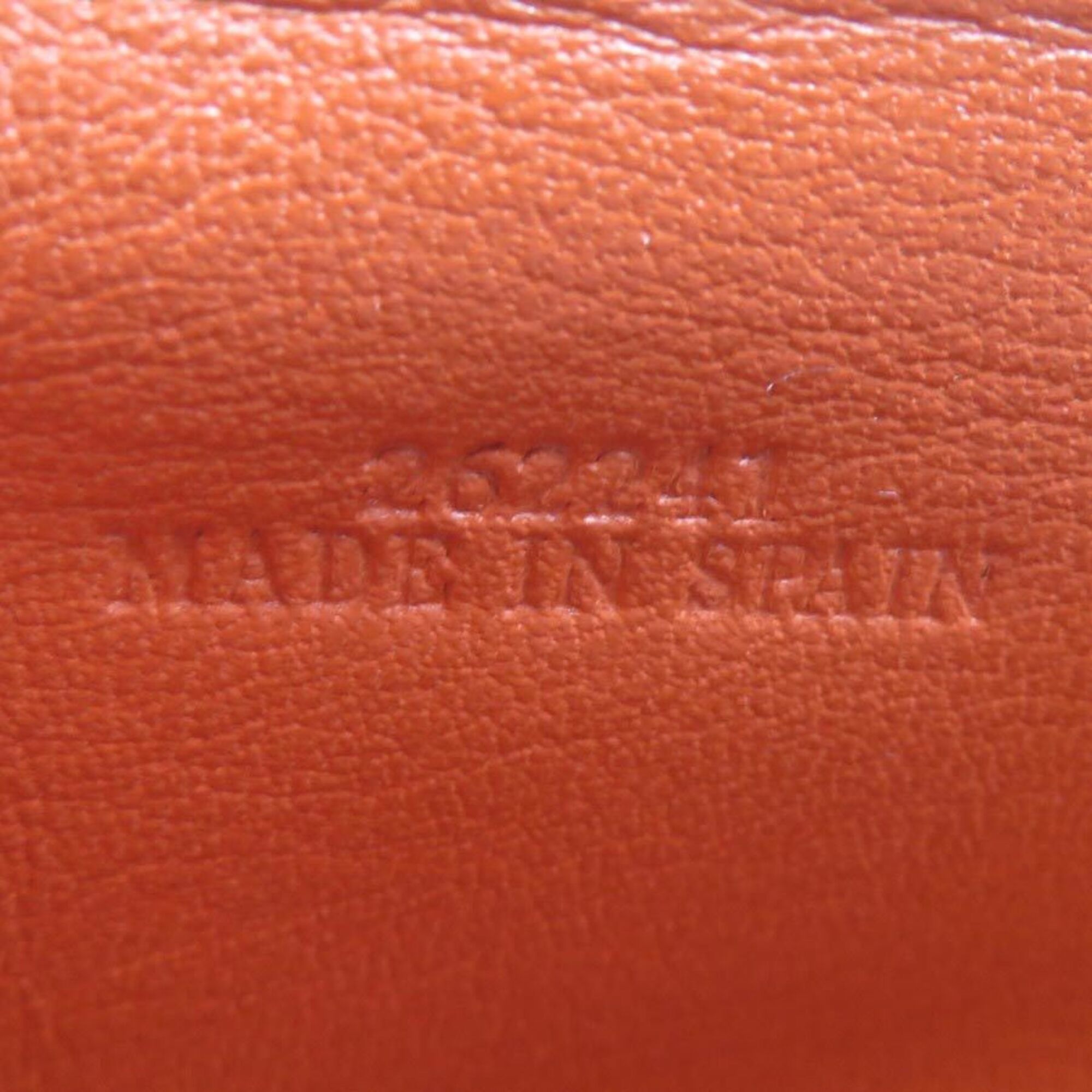 Leather Wallet (Tri-Fold) (Pre-Owned) - Loewe - Modalova