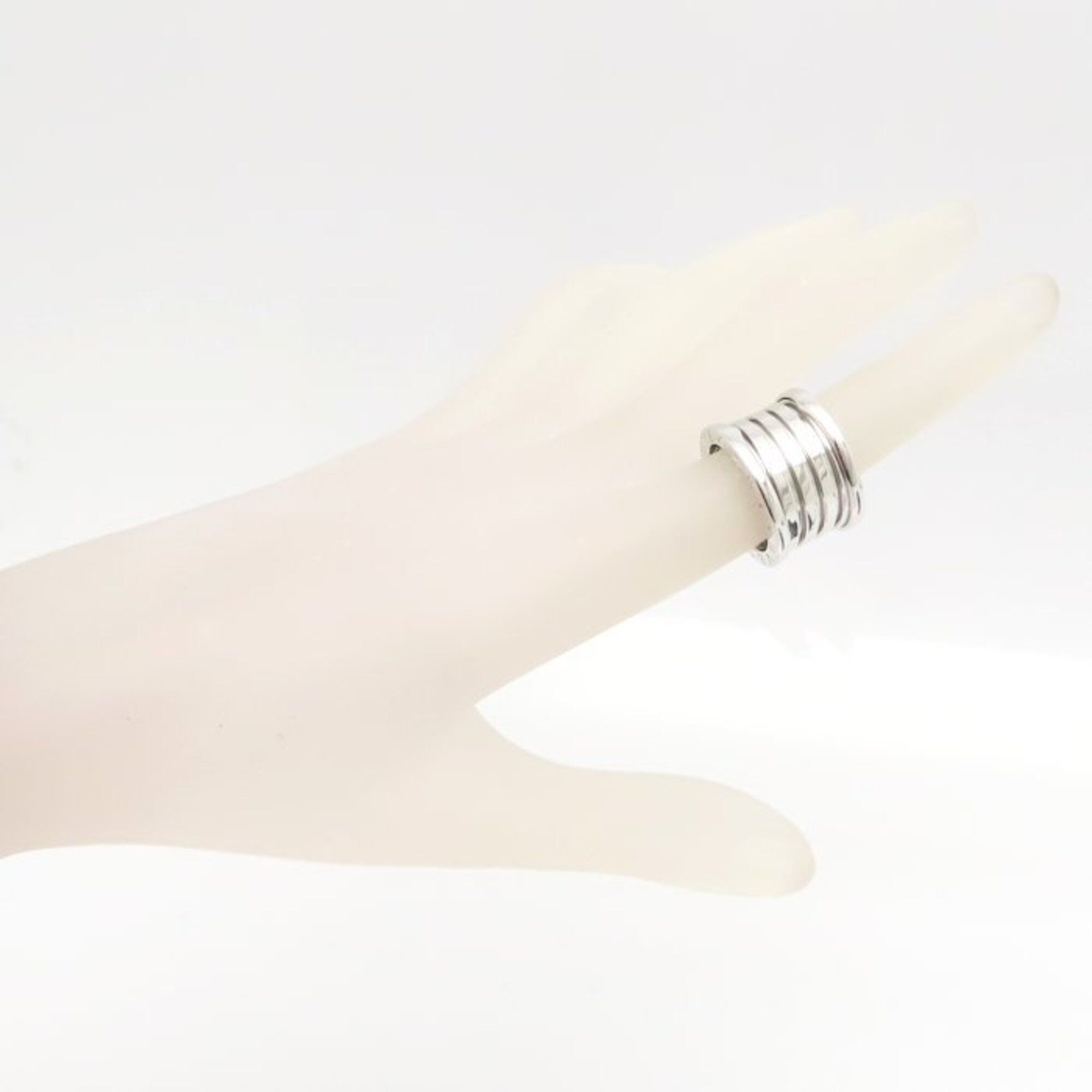White Gold (18K) Band Ring (Pre-Owned) - Bvlgari - Modalova