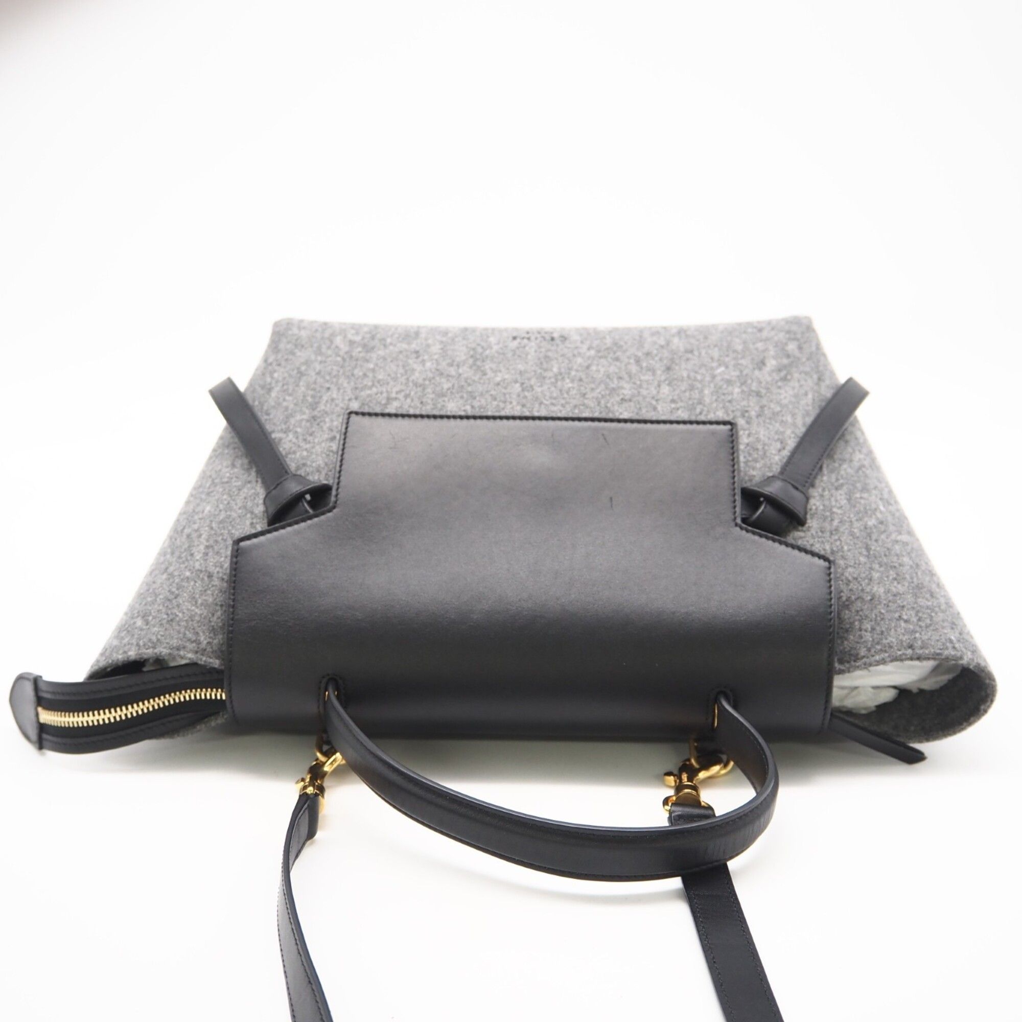 Felt Leather Handbag (Pre-Owned) - Celine - Modalova