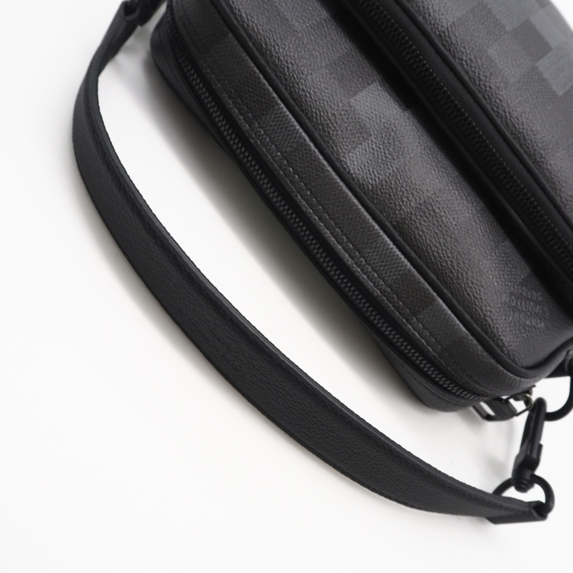 Coated Canvas Leather Shoulder Bag (Pre-Owned) - Louis Vuitton - Modalova