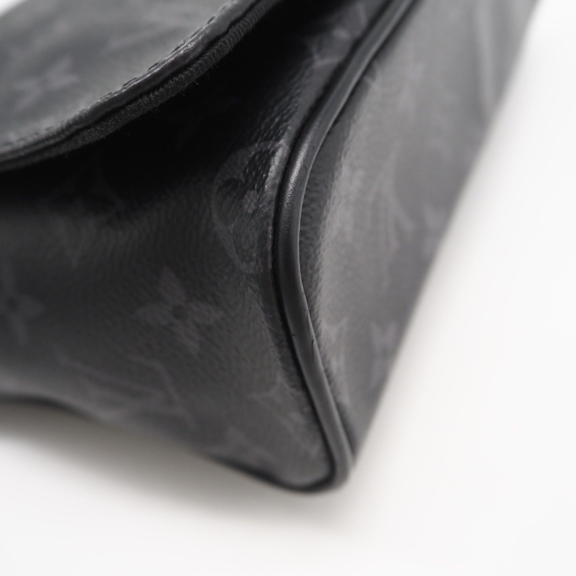 Monogram Eclipse Coated Canvas Shoulder Bag (Pre-Owned) - Louis Vuitton - Modalova