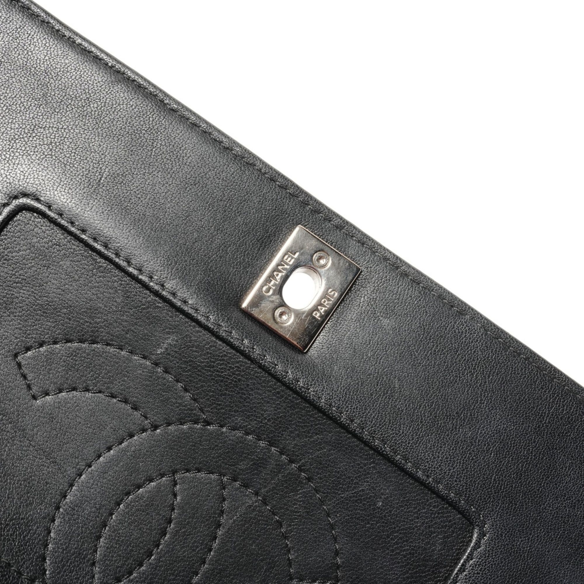 Leather Shoulder Bag (Pre-Owned) - Chanel - Modalova