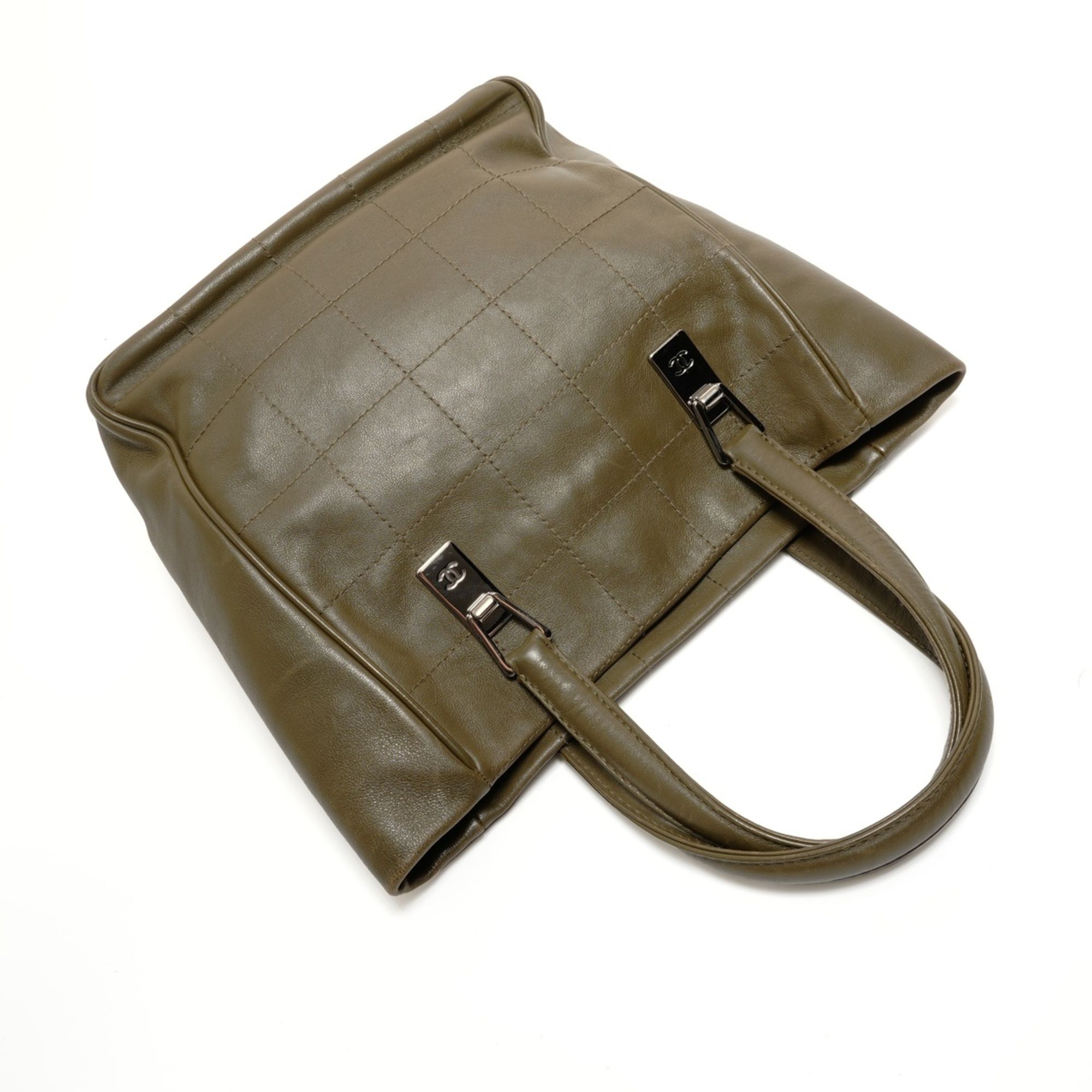 Chocolate Bar Handbag (Pre-Owned) - Chanel - Modalova