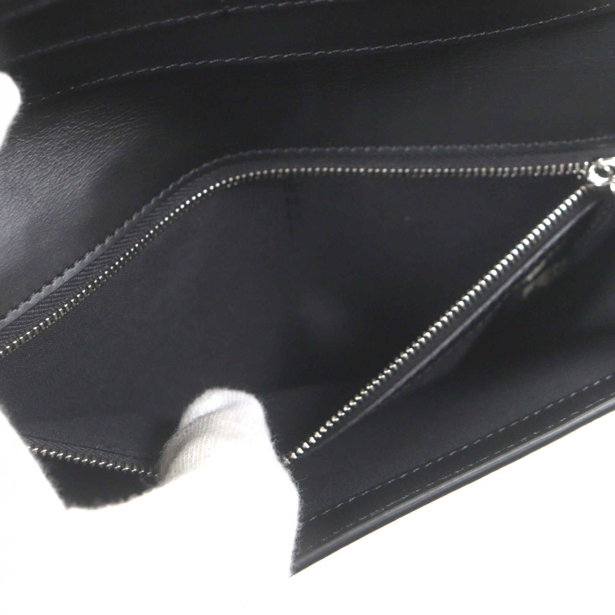 Leather Long Wallet (Bi-Fold) (Pre-Owned) - Fendi - Modalova