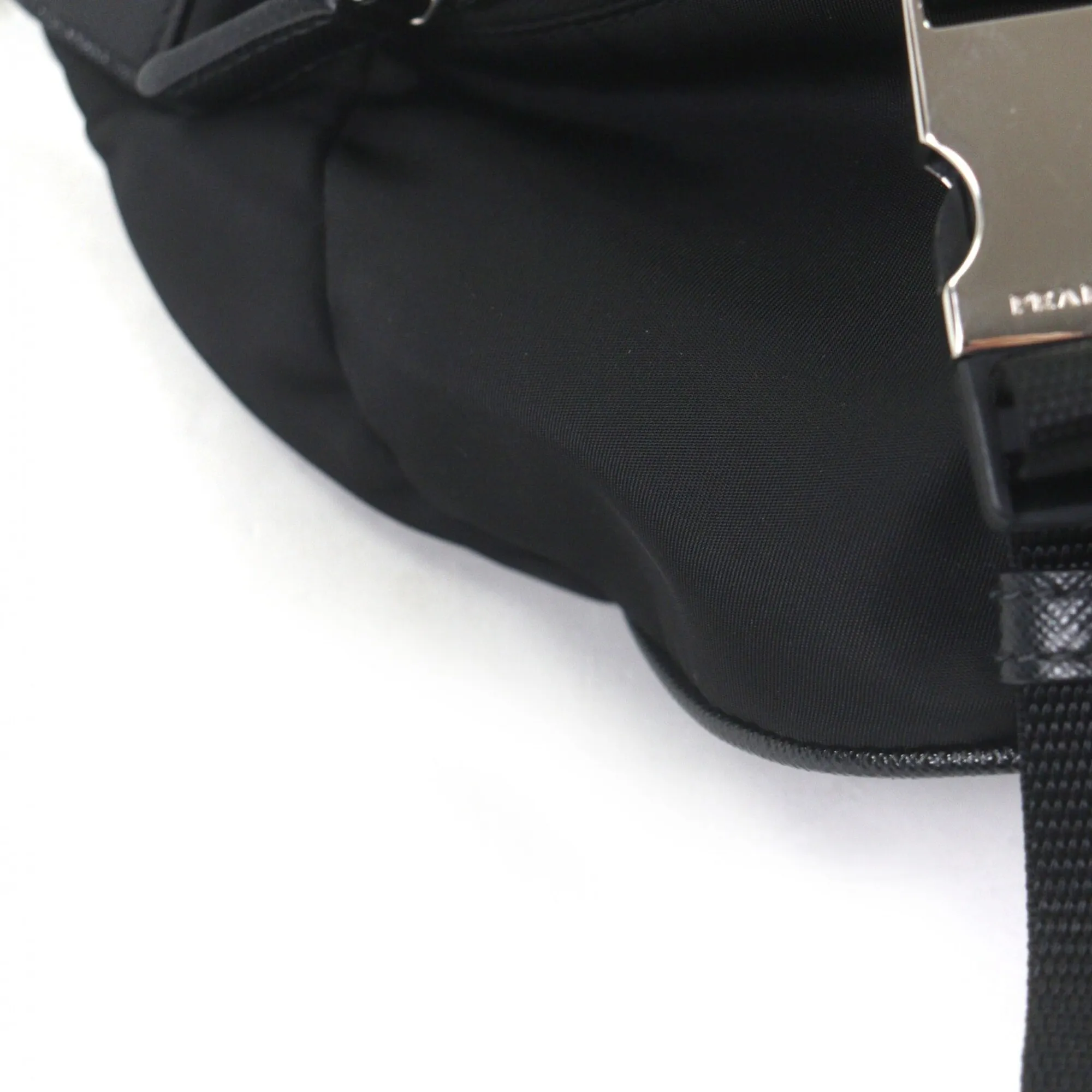 Polyamide Saffiano Triangle Leather Shoulder Bag Sling Bag (Pre-Owned) - Prada - Modalova