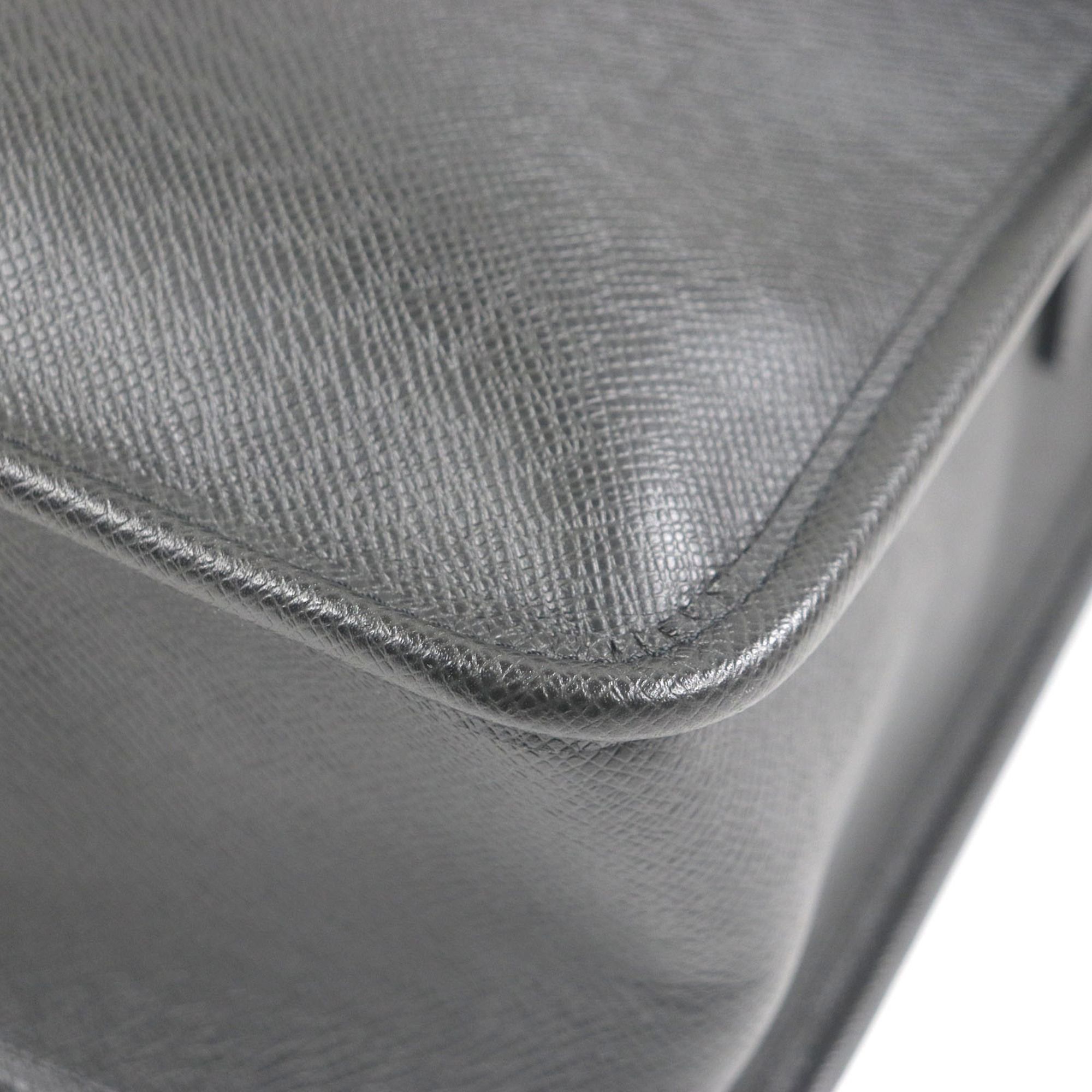 Taiga Leather Briefcase Shoulder Bag (Pre-Owned) - Louis Vuitton - Modalova