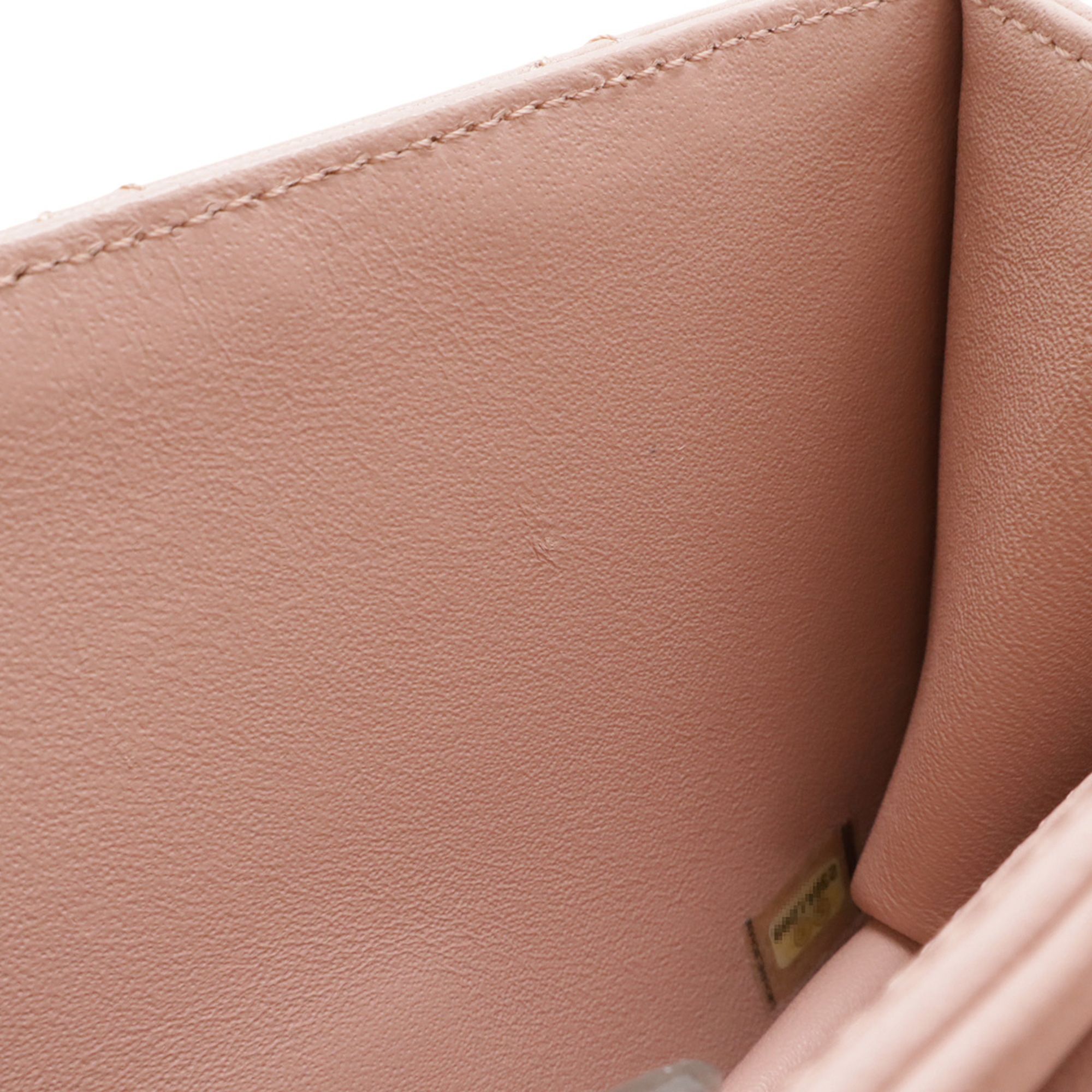 Matelasse Leather Shoulder Bag (Pre-Owned) - Chanel - Modalova