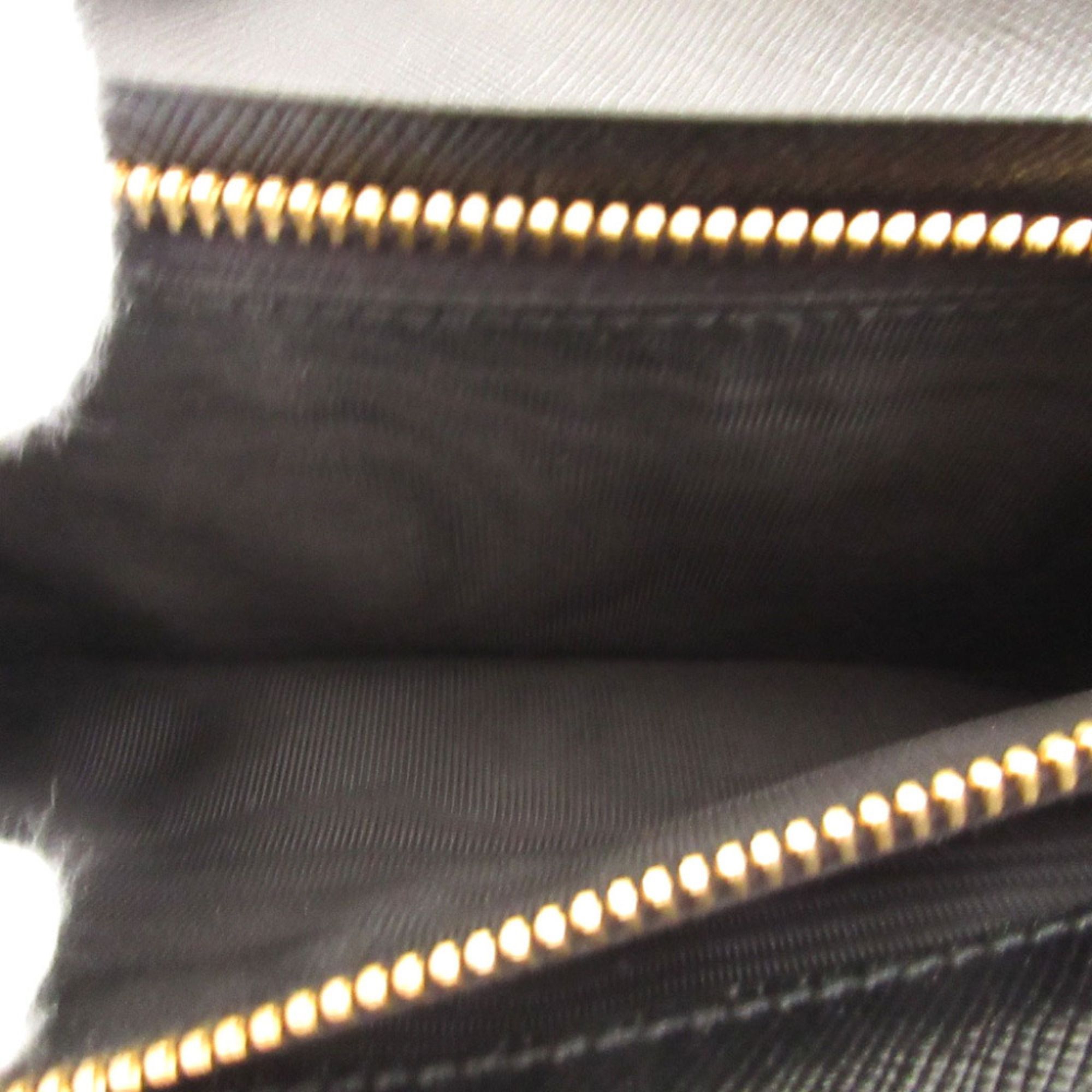 Saffiano Triangle Long Wallet (Bi-Fold) (Pre-Owned) - Prada - Modalova