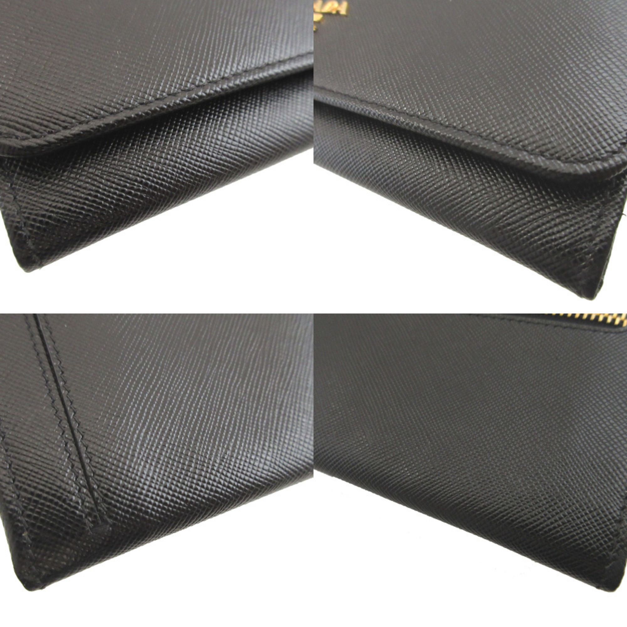 Saffiano Triangle Long Wallet (Bi-Fold) (Pre-Owned) - Prada - Modalova