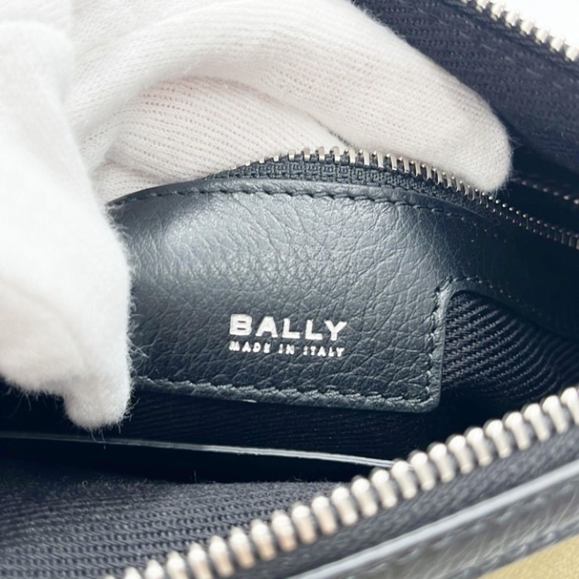 Canvas Handbag Shoulder Bag (Pre-Owned) - Bally - Modalova