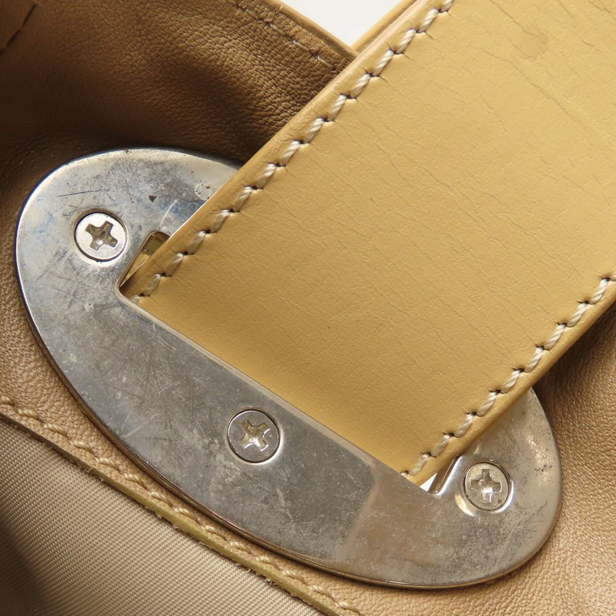 Leather Handbag (Pre-Owned) - Tod's - Modalova