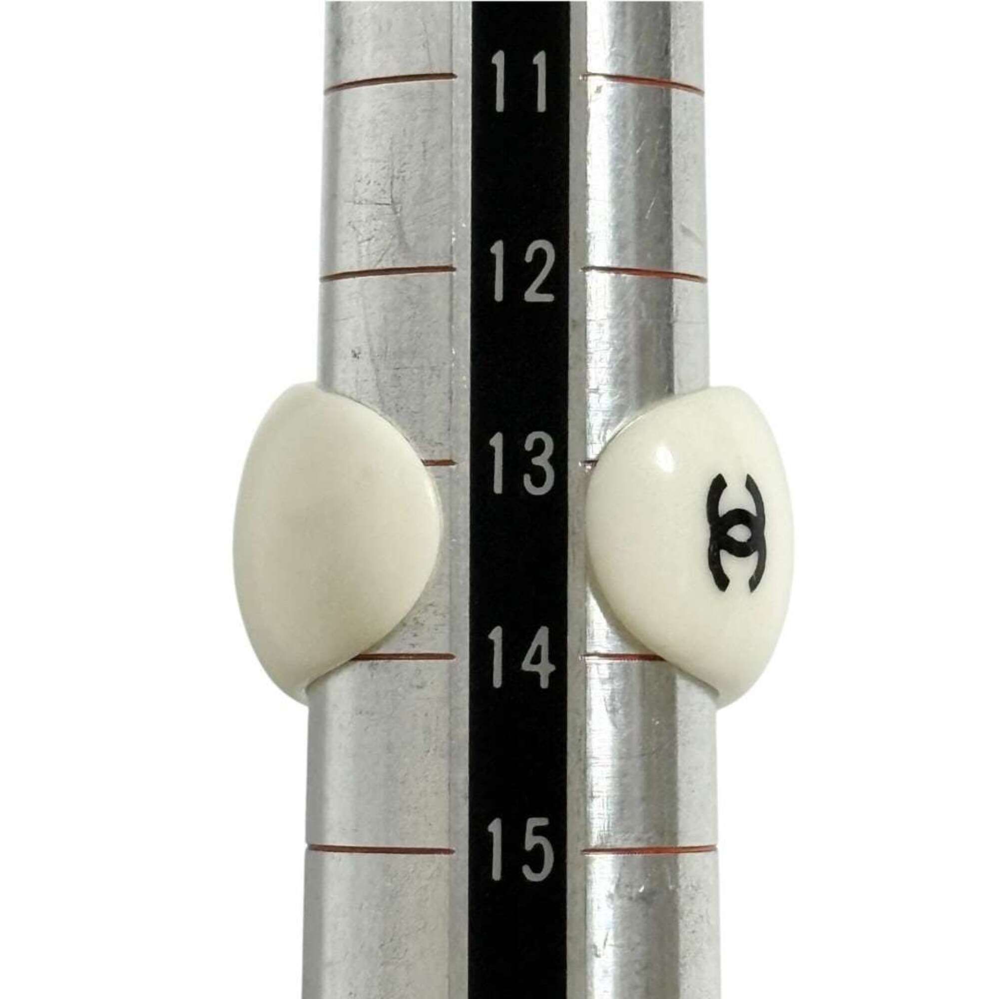 Plastic Band Ring (Pre-Owned) - Chanel - Modalova