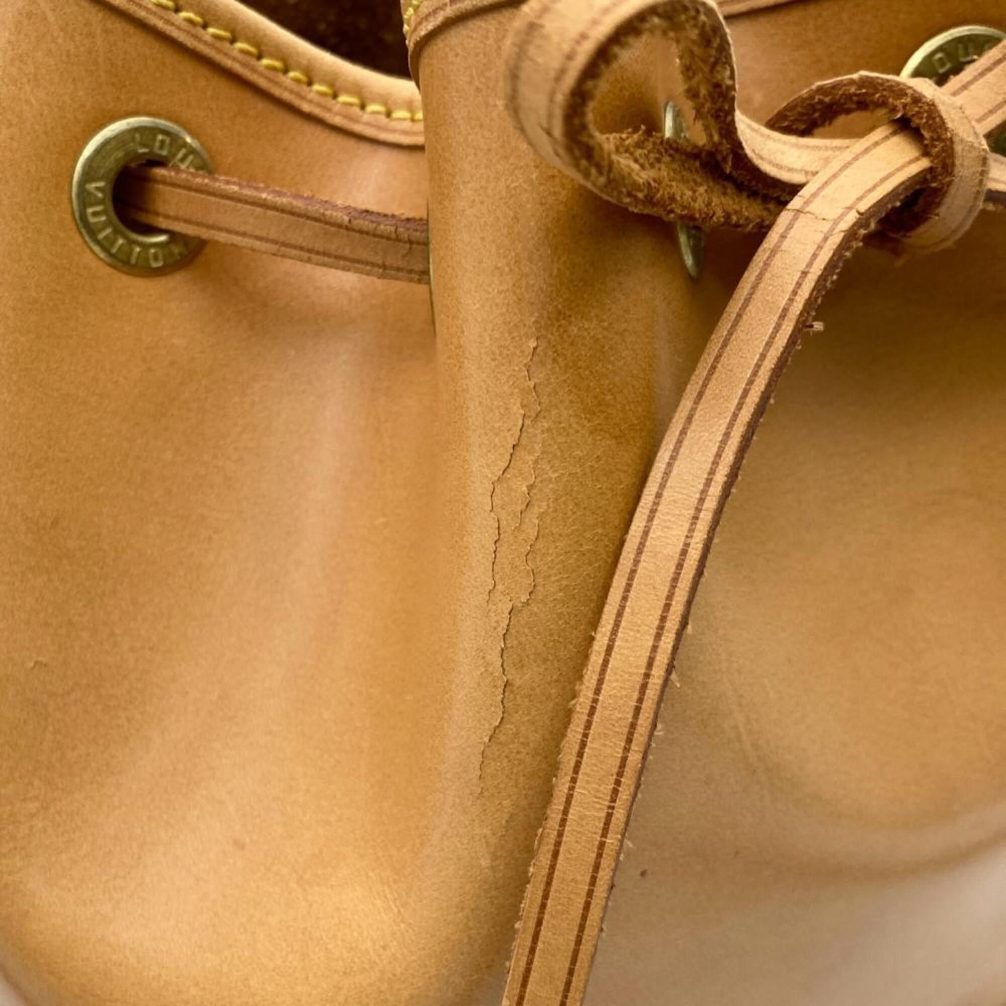 Nomade Leather Handbag (Pre-Owned) - Louis Vuitton - Modalova
