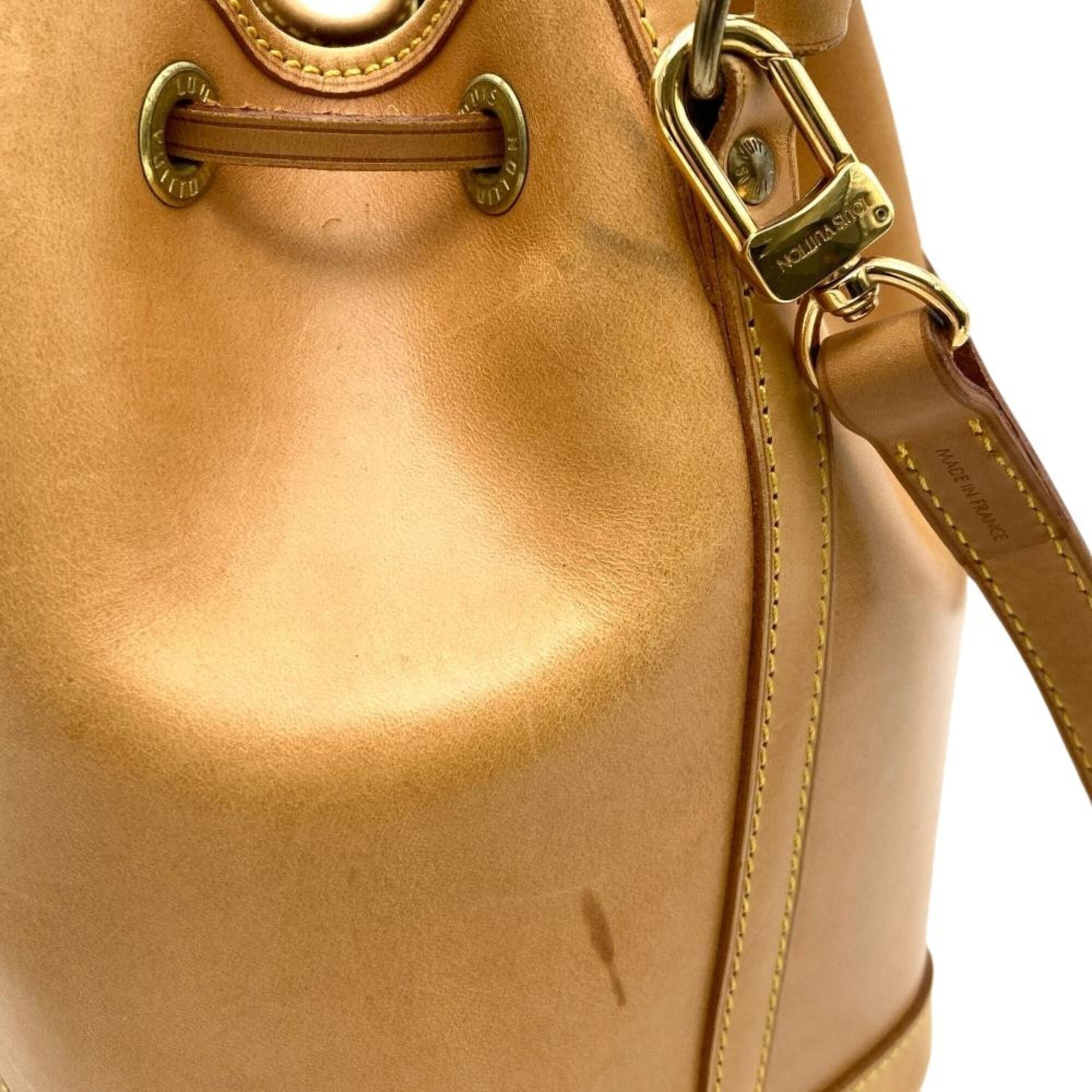 Nomade Leather Handbag (Pre-Owned) - Louis Vuitton - Modalova