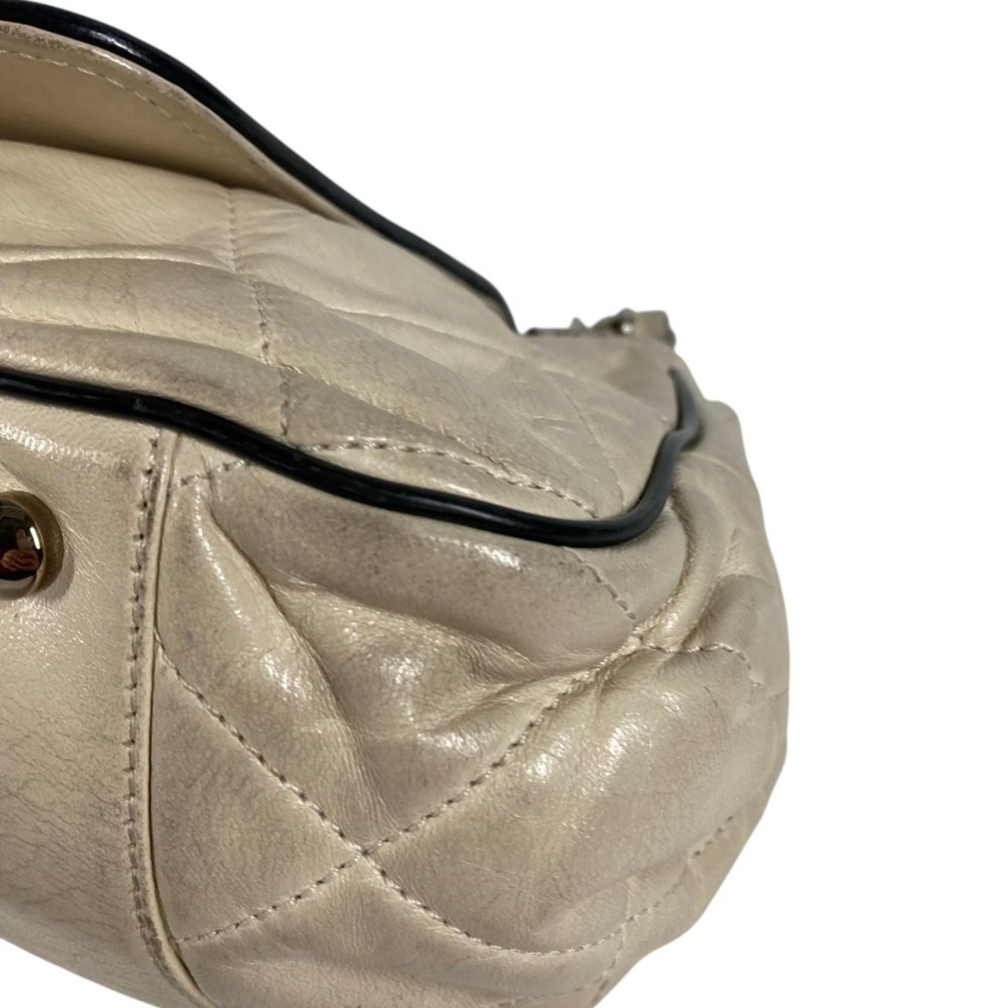 Leather Shoulder Bag (Pre-Owned) - Chanel - Modalova