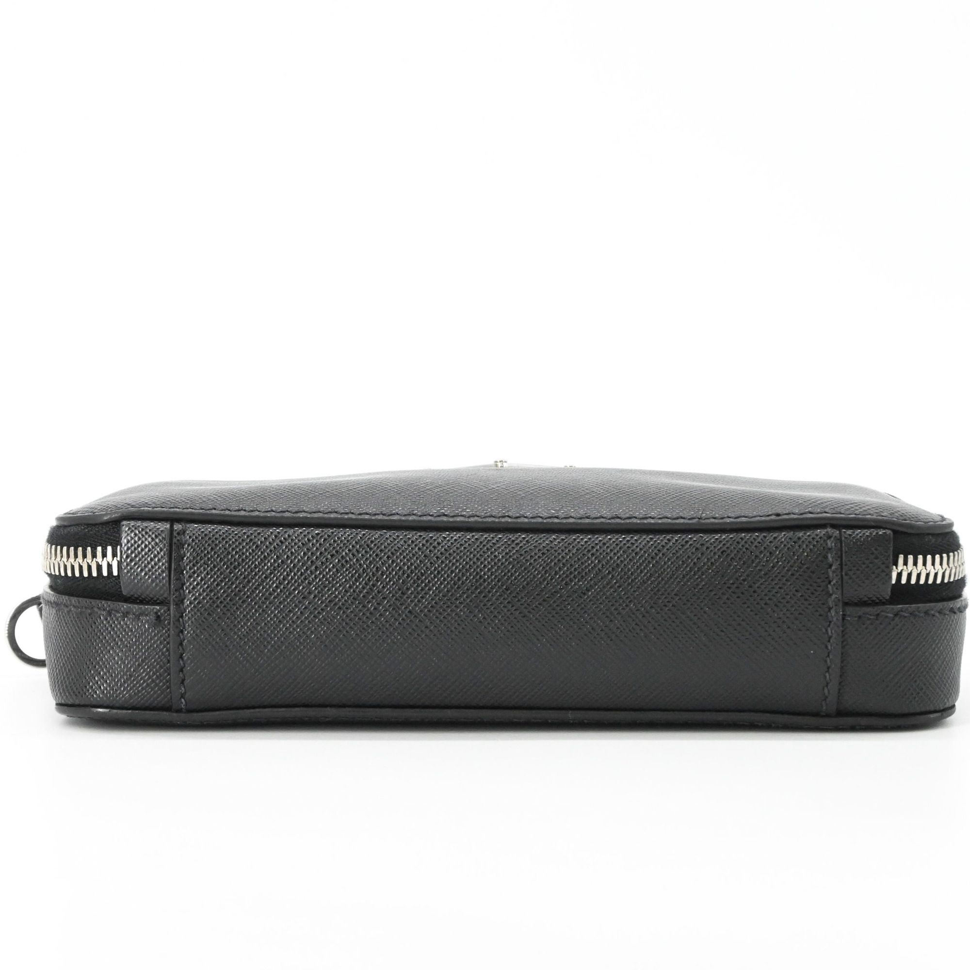 Saffiano Triangle Shoulder Bag (Pre-Owned) - Prada - Modalova