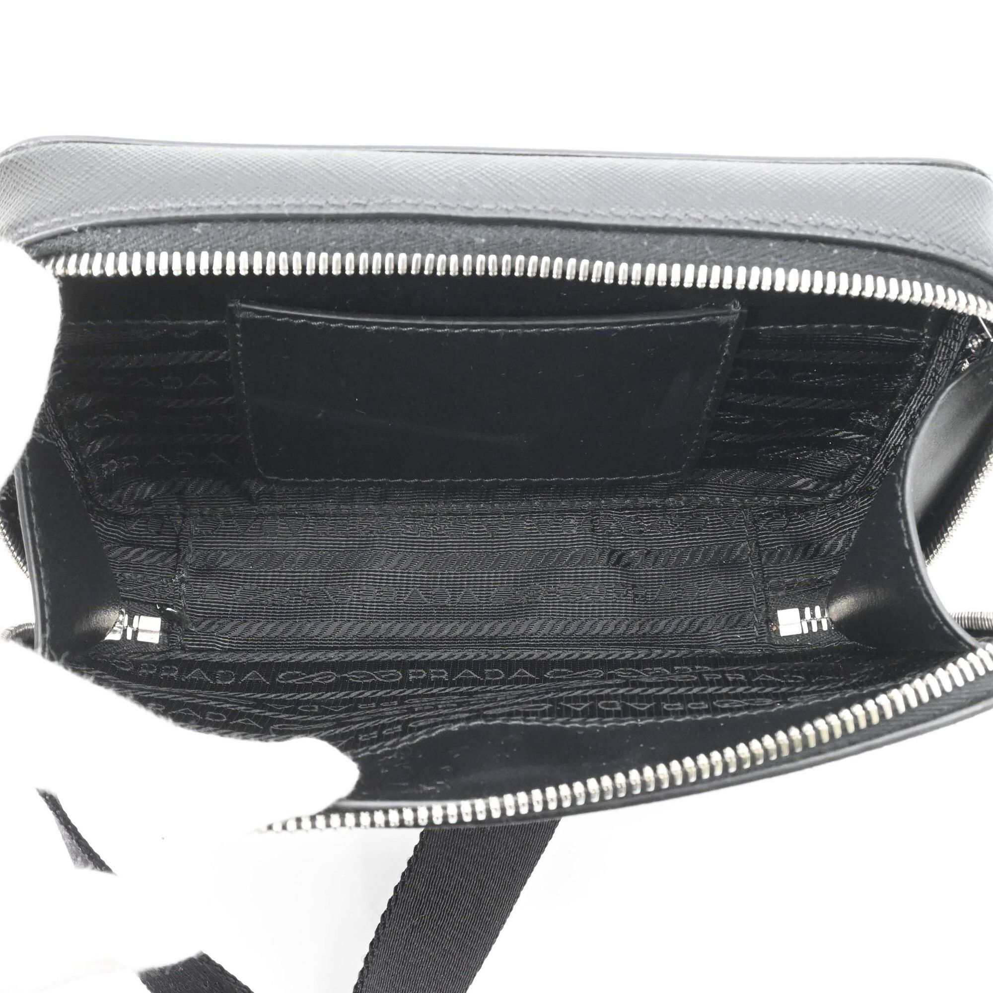 Saffiano Triangle Shoulder Bag (Pre-Owned) - Prada - Modalova