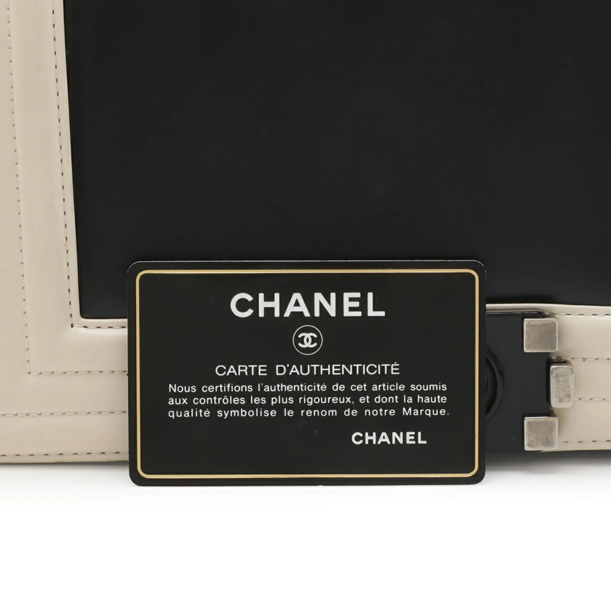 Leather Shoulder Bag (Pre-Owned) - Chanel - Modalova