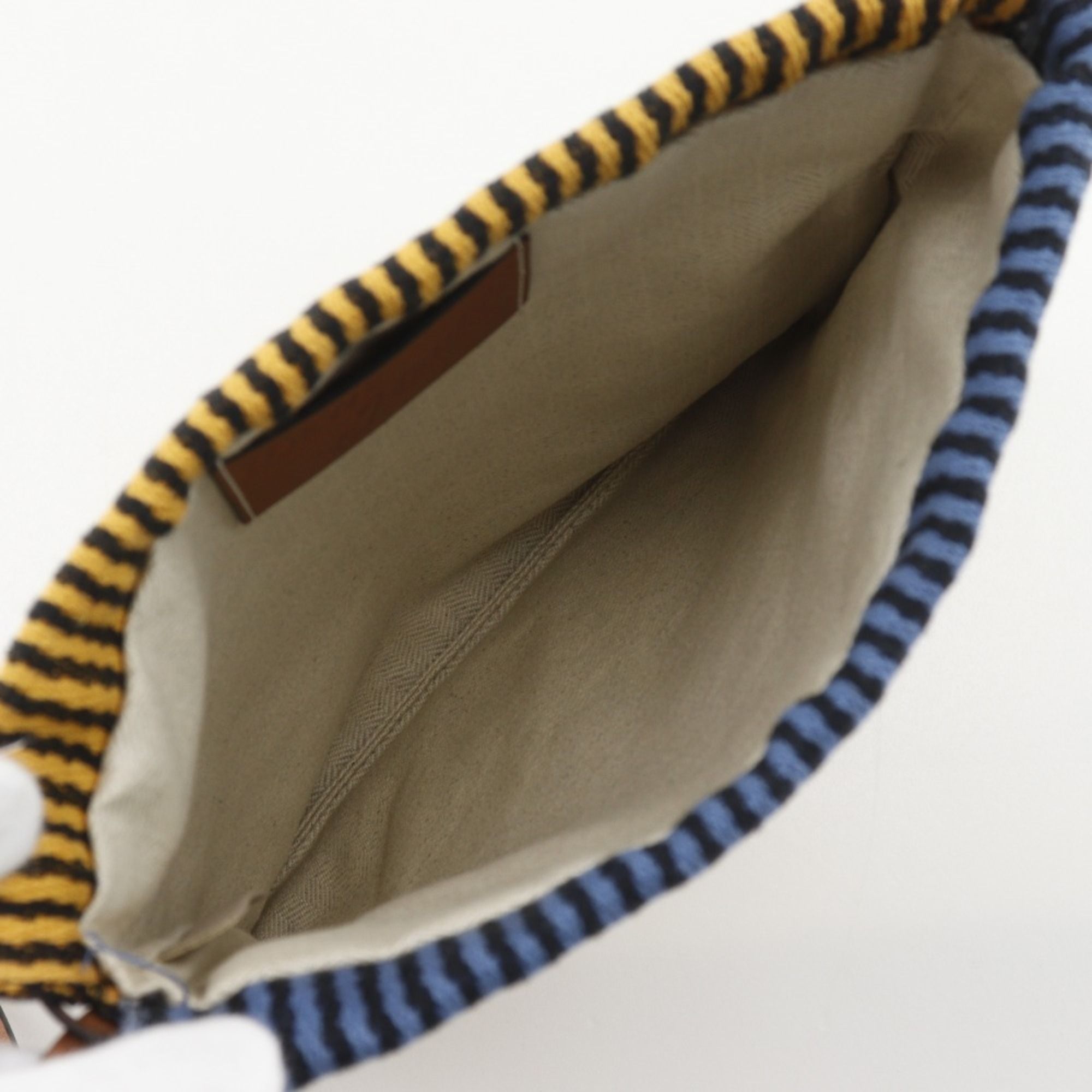 Canvas Shoulder Bag (Pre-Owned) - Loewe - Modalova