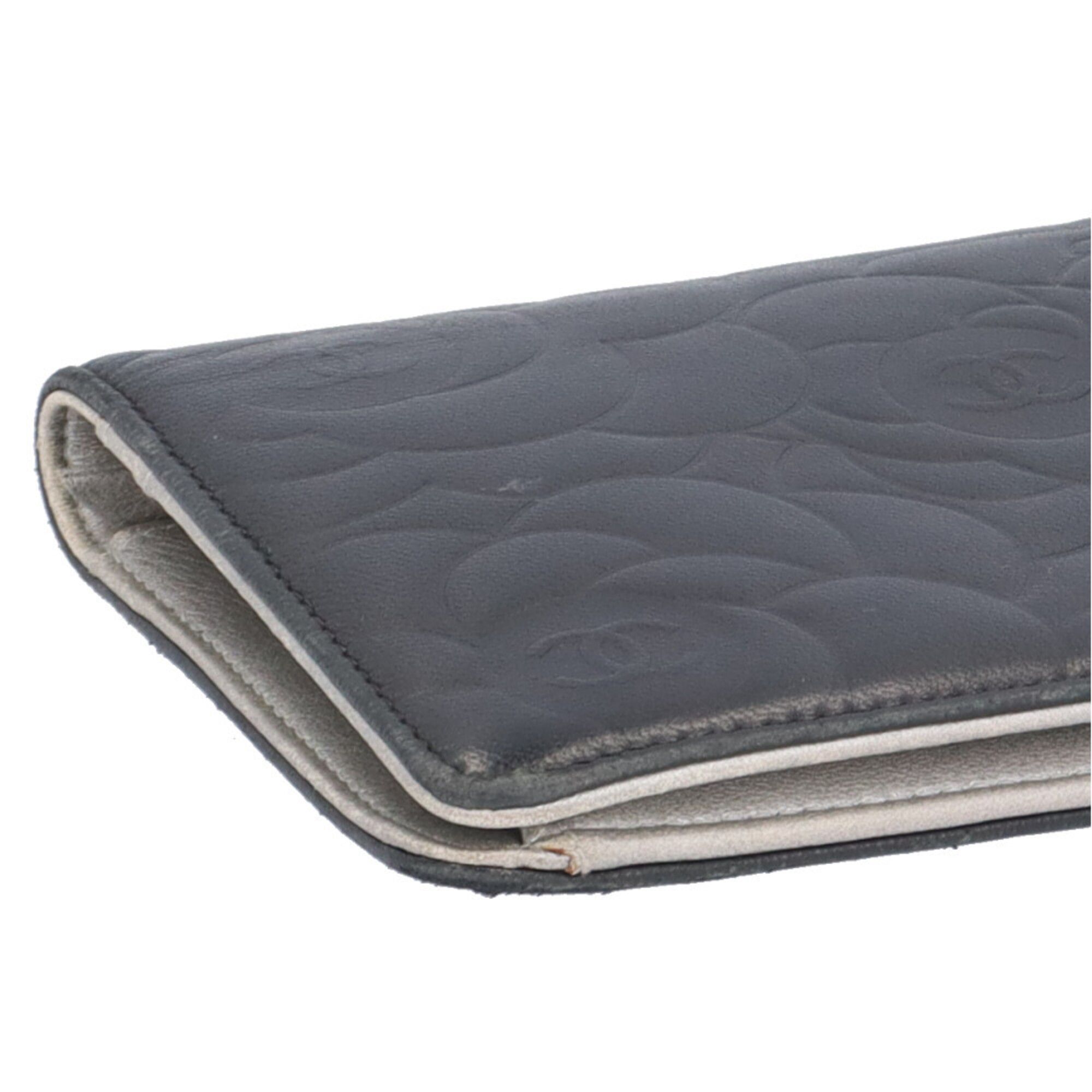 Leather Wallet (Bi-Fold) (Pre-Owned) - Chanel - Modalova