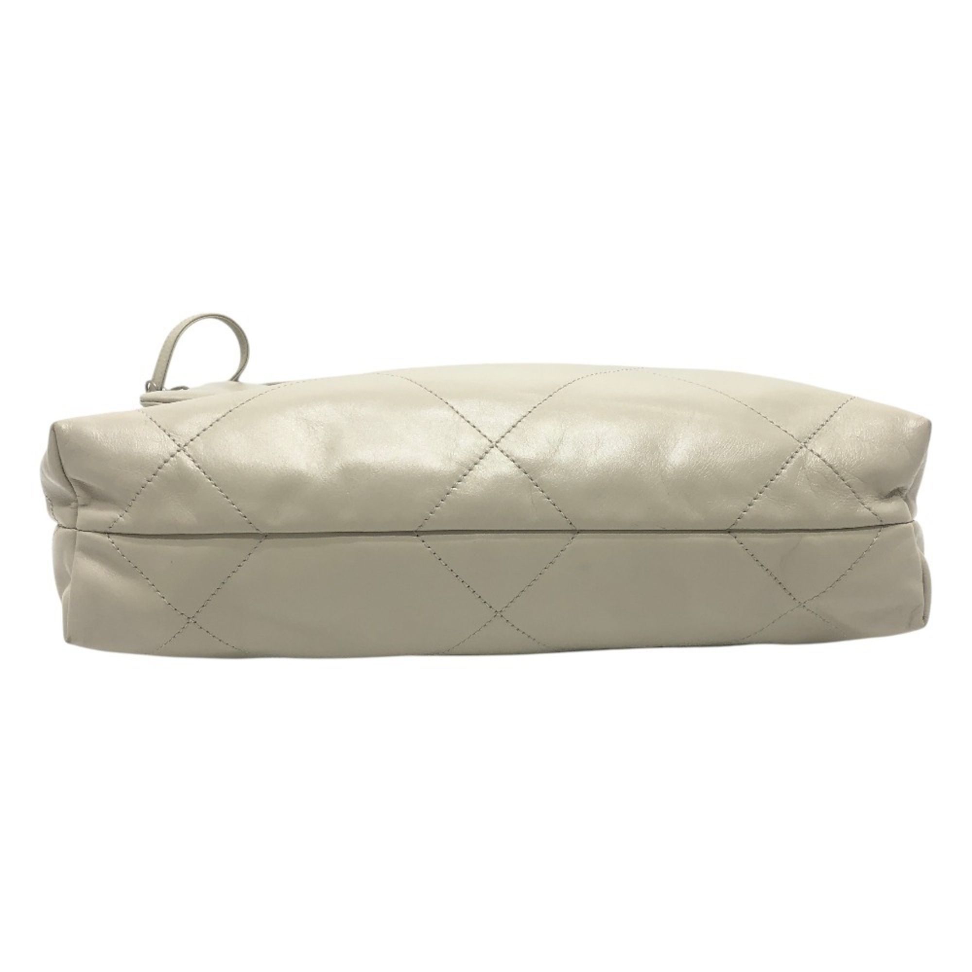 Leather Shoulder Bag (Pre-Owned) - Chanel - Modalova