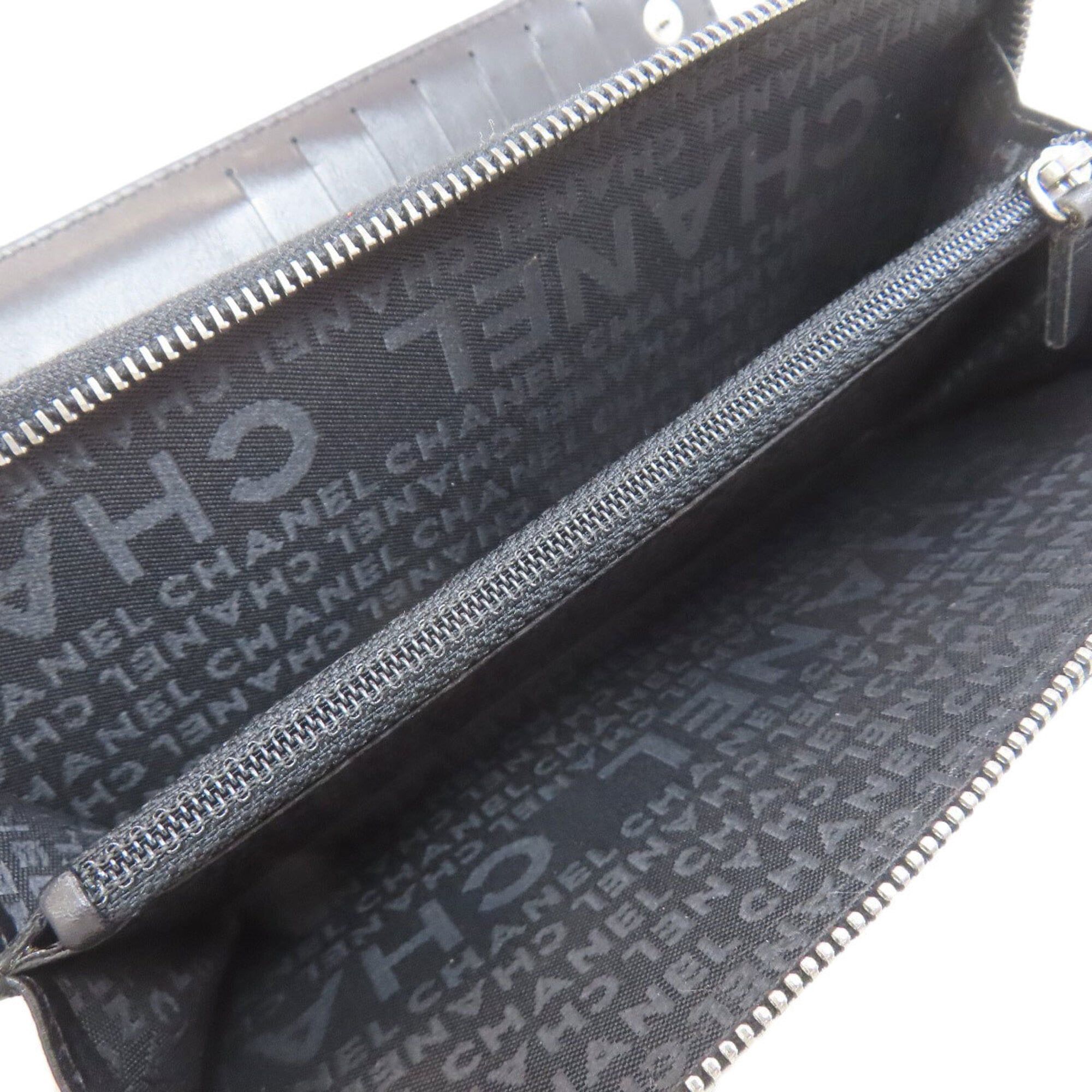 Leather Long Wallet (Bi-Fold) (Pre-Owned) - Chanel - Modalova
