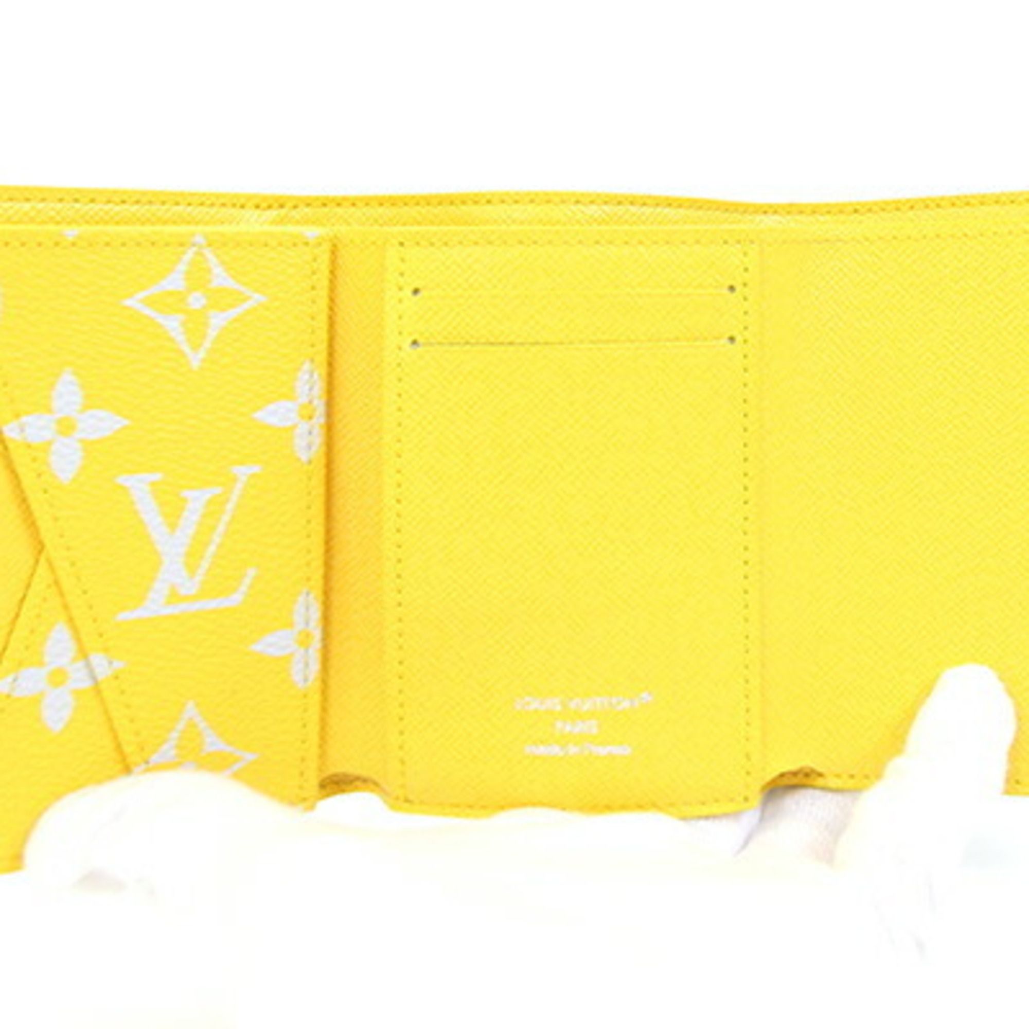 Monogram Canvas Wallet (Tri-Fold) (Pre-Owned) - Louis Vuitton - Modalova