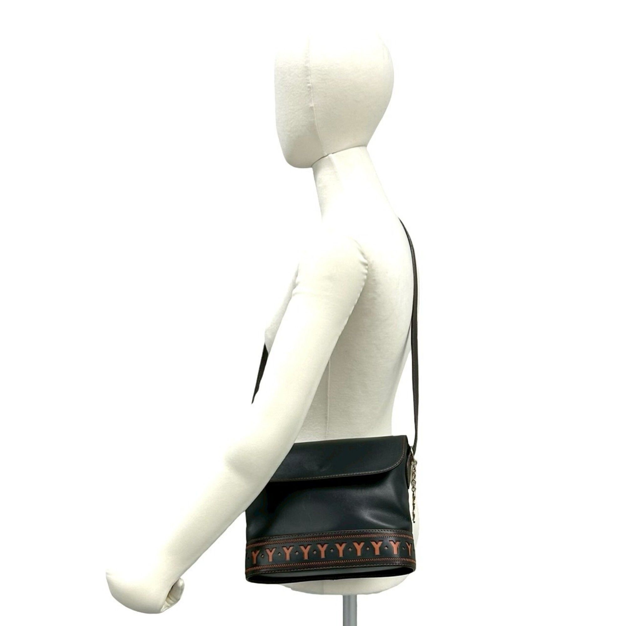Leather Shoulder Bag (Pre-Owned) - Yves Saint Laurent - Modalova