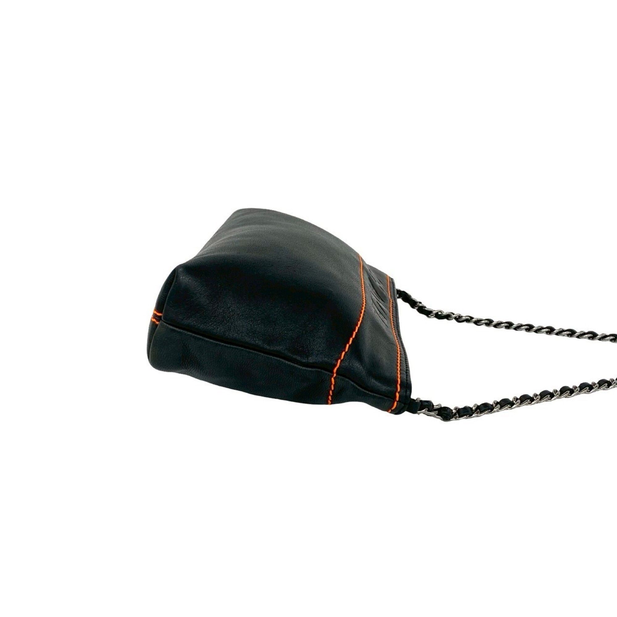 Leather Handbag Shoulder Bag (Pre-Owned) - Chanel - Modalova