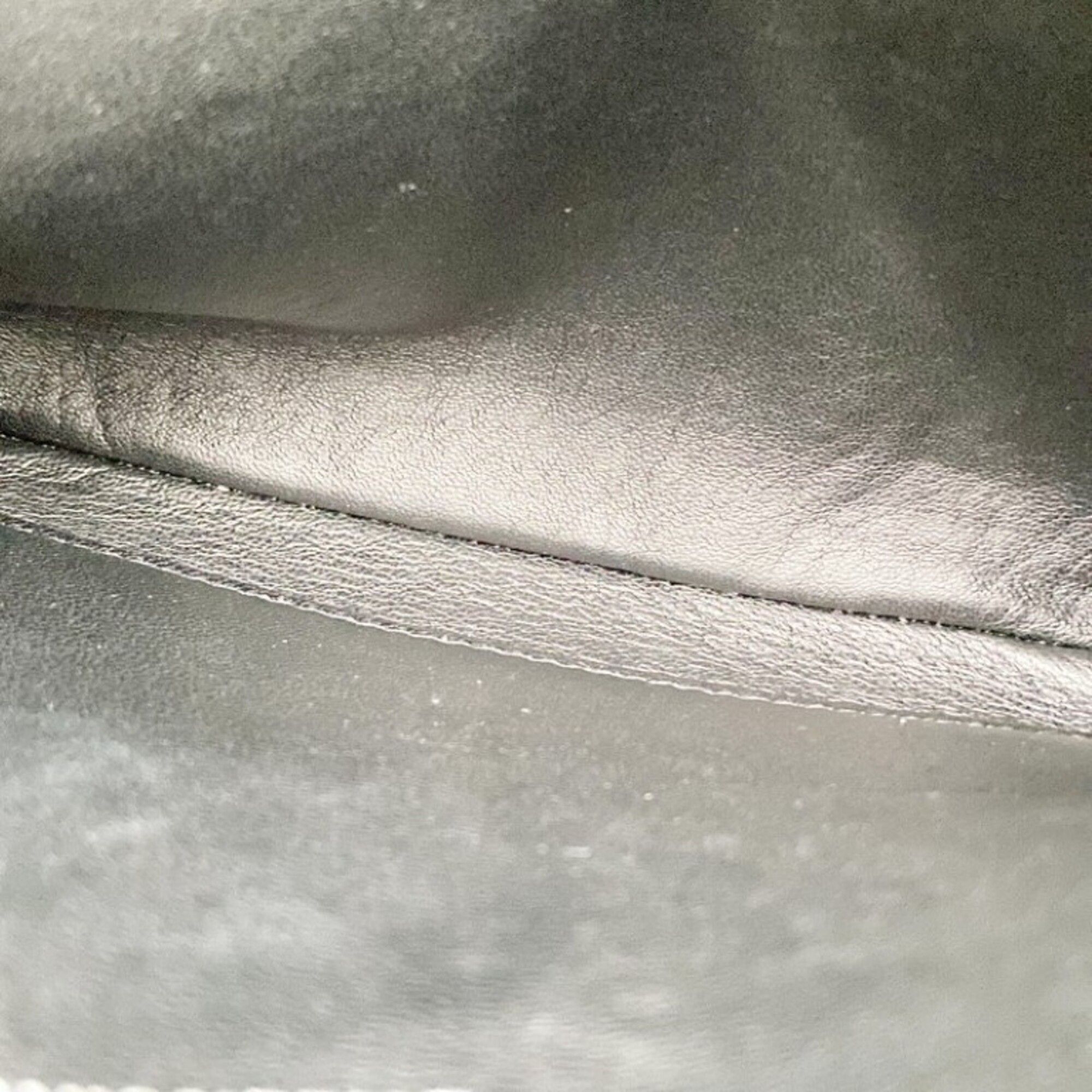 Leather Pouch (Pre-Owned) - Balenciaga - Modalova