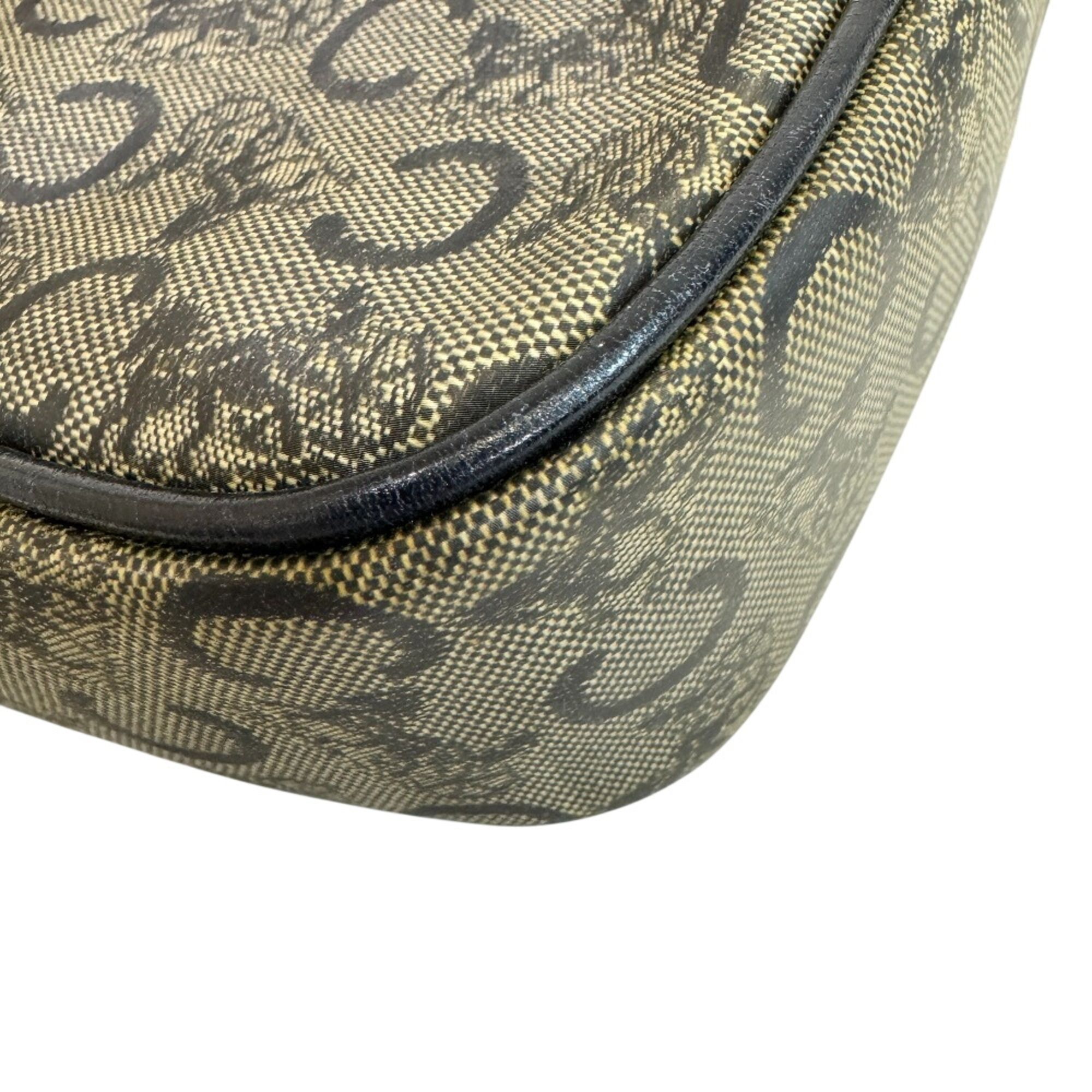 Pvc Leather Pochette Shoulder Bag (Pre-Owned) - Celine - Modalova