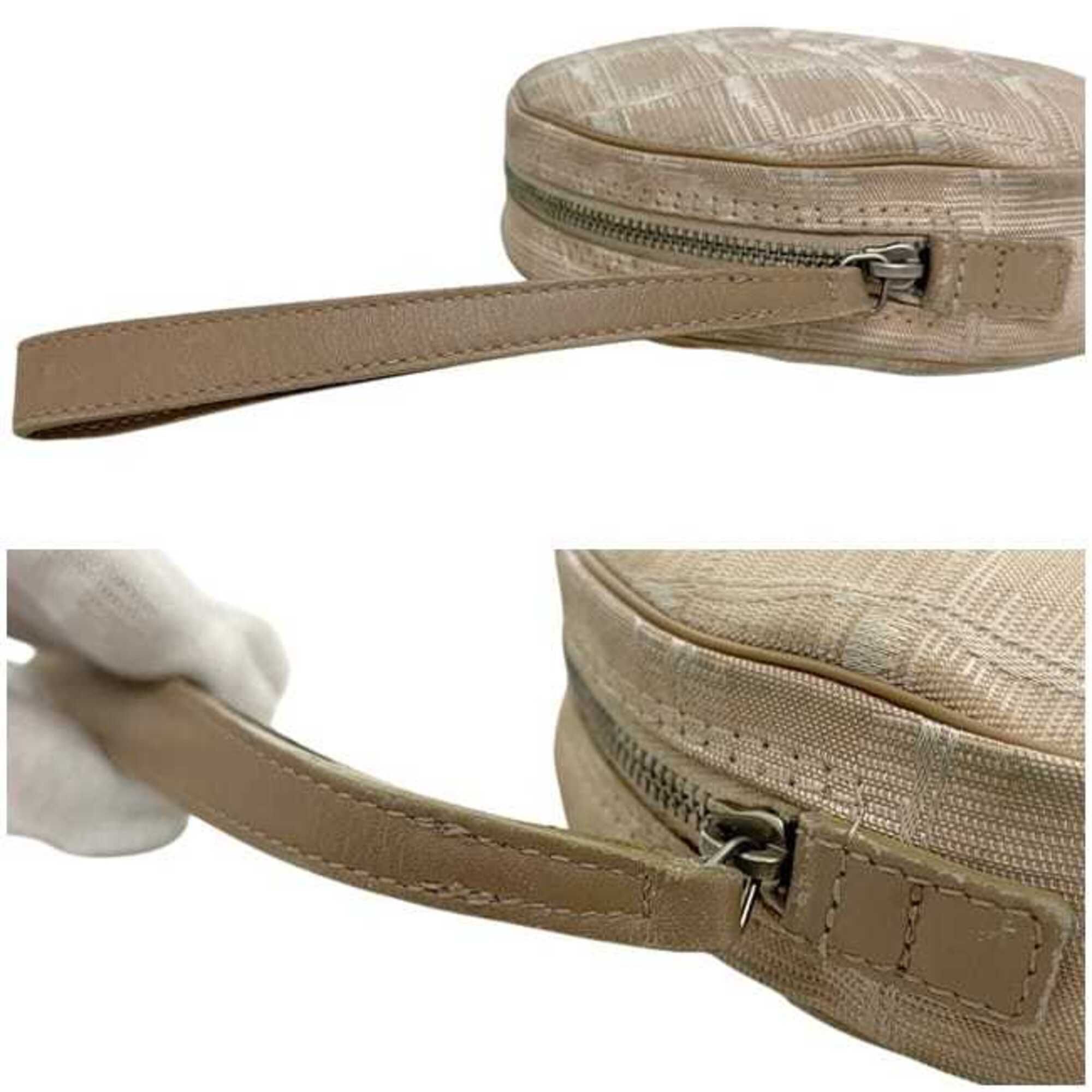 Nylon Pouch (Pre-Owned) - Chanel - Modalova