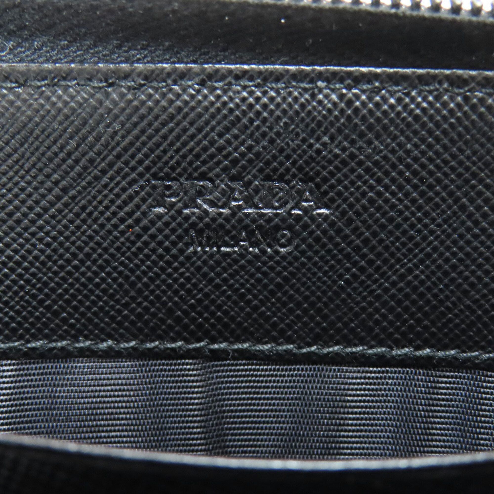 Nylon Long Wallet (Bi-Fold) (Pre-Owned) - Prada - Modalova