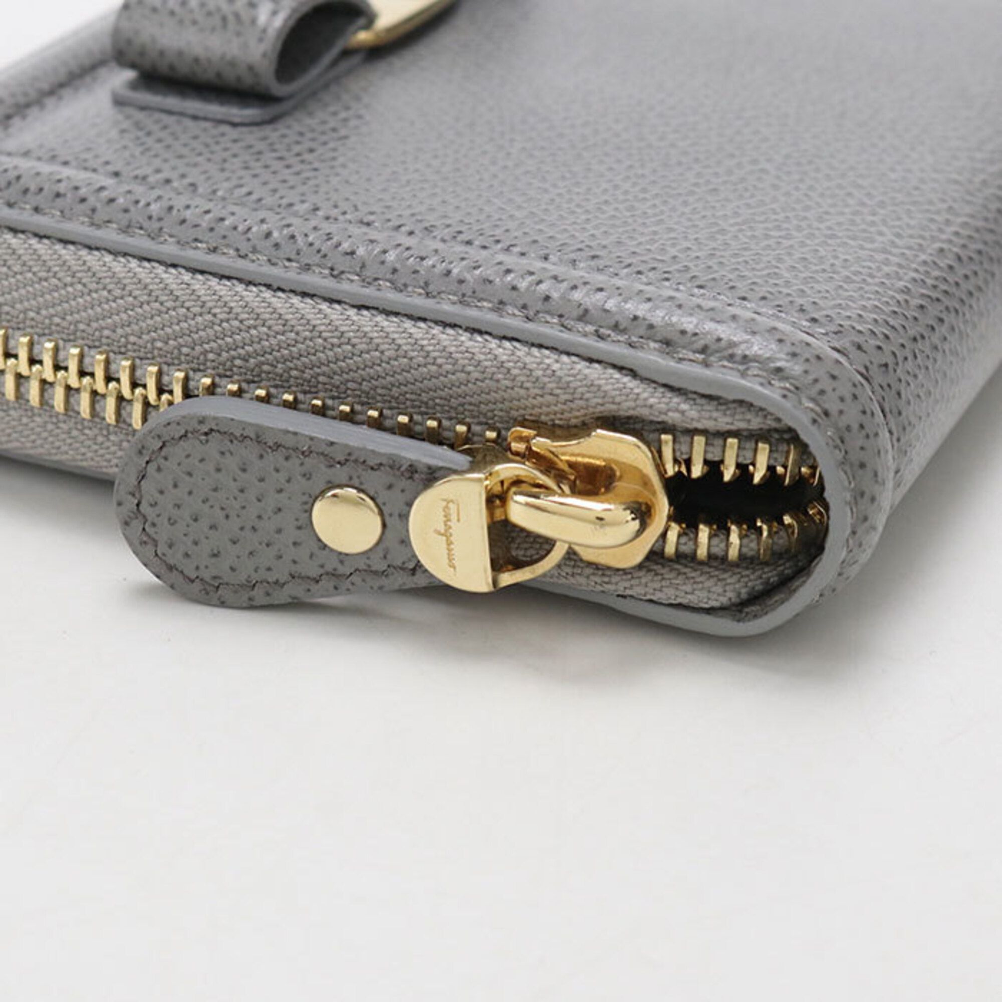 Leather Wallet (Bi-Fold) (Pre-Owned) - Salvatore Ferragamo - Modalova