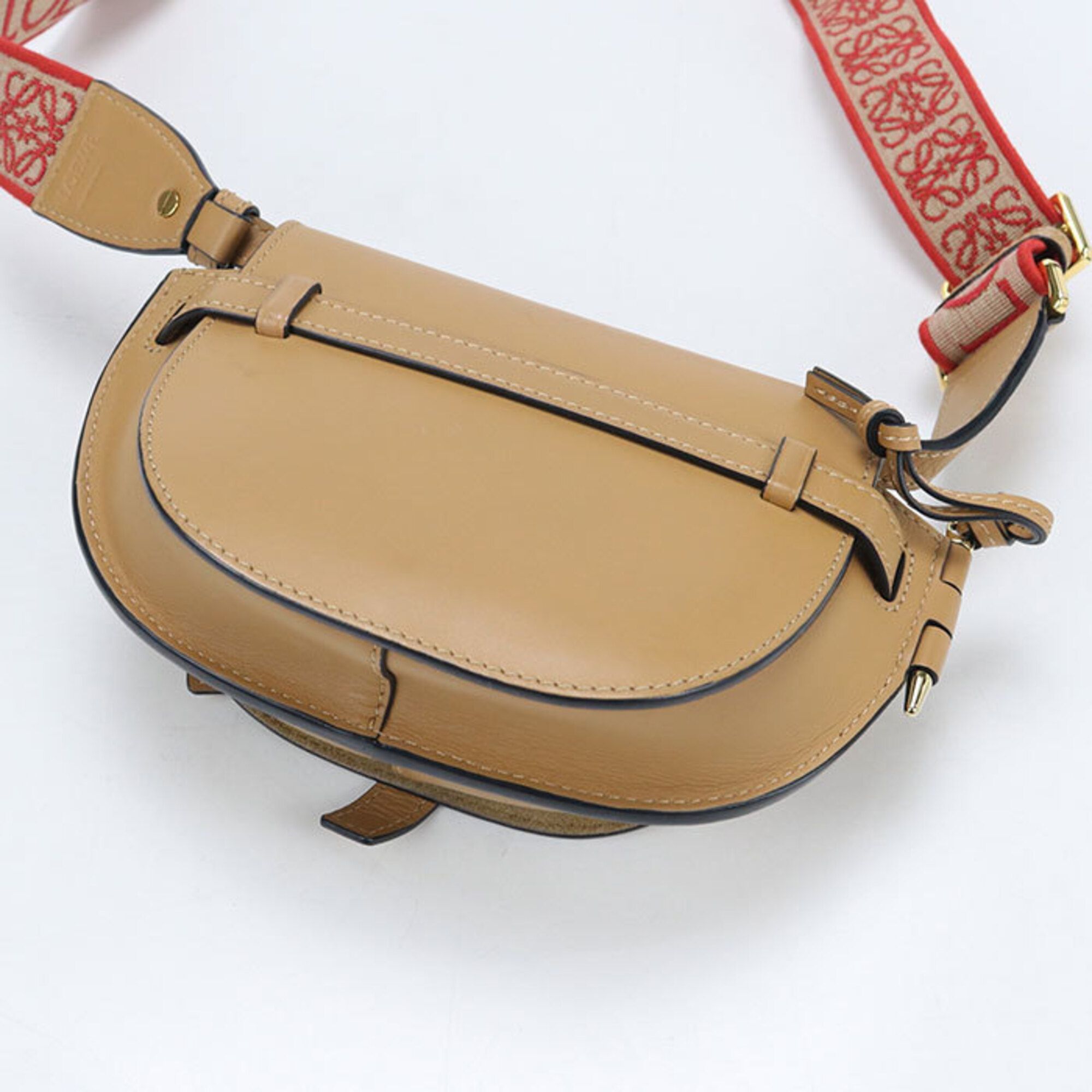 Leather Shoulder Bag (Pre-Owned) - Loewe - Modalova