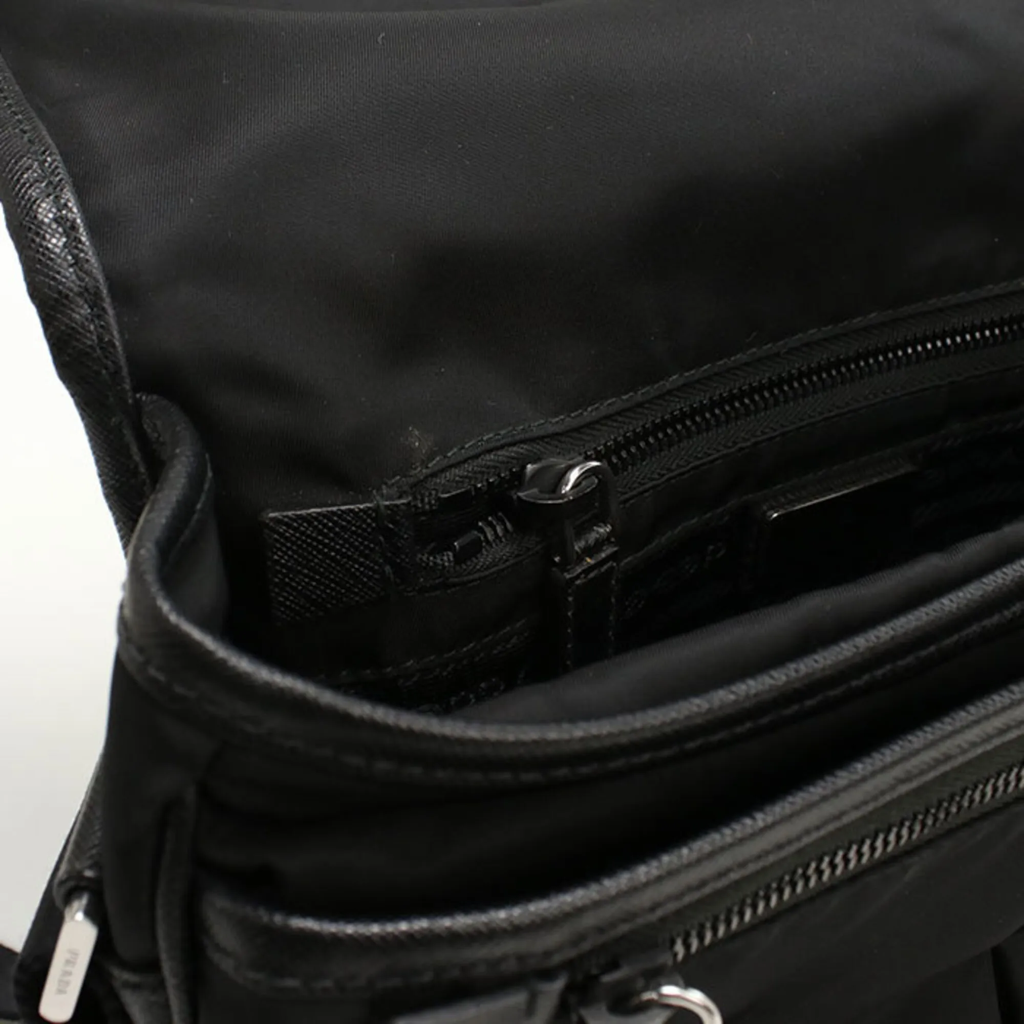 Nylon Shoulder Bag (Pre-Owned) - Prada - Modalova